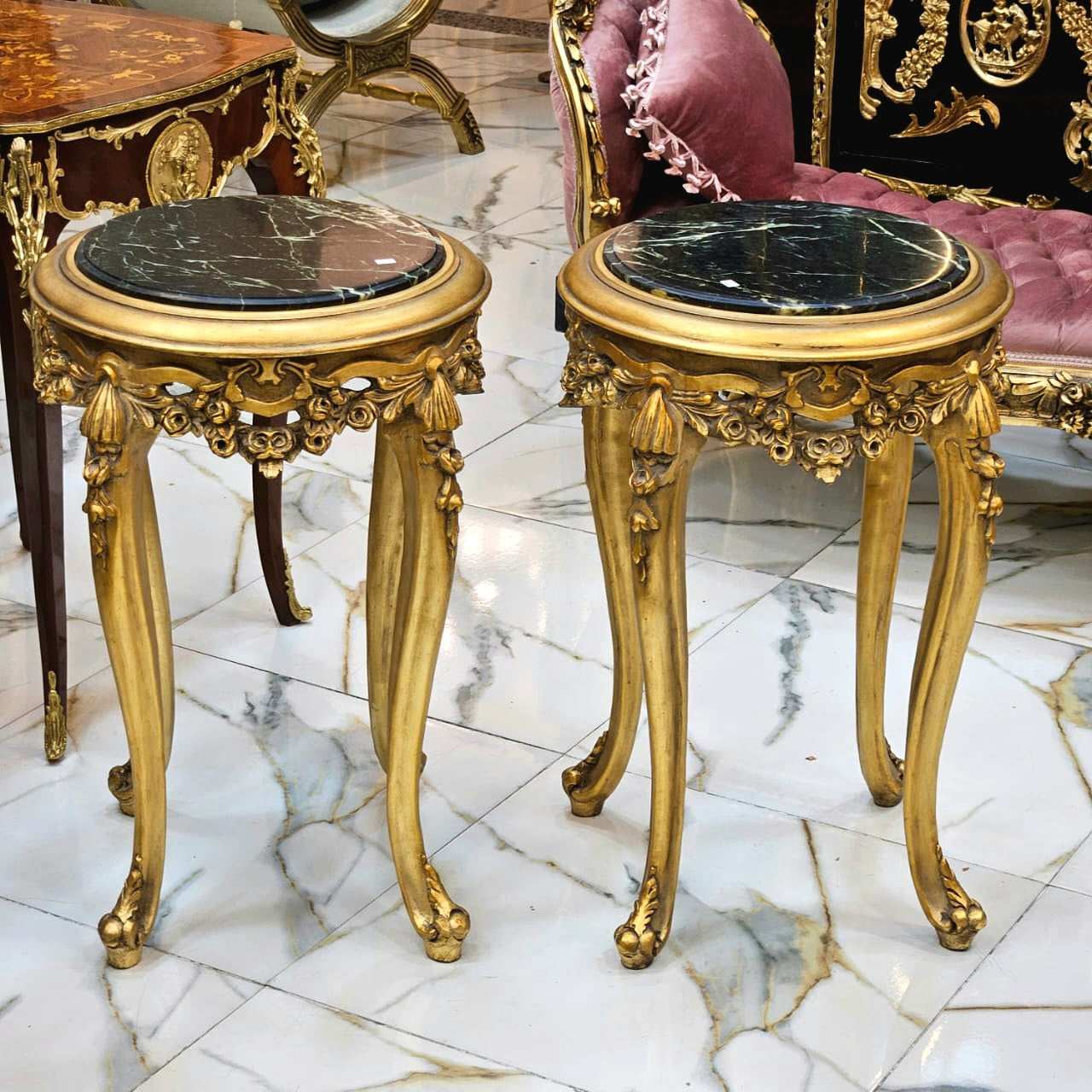 Italian Style Side Table – Black Marble Top with Gold Accents, Elegant Design
