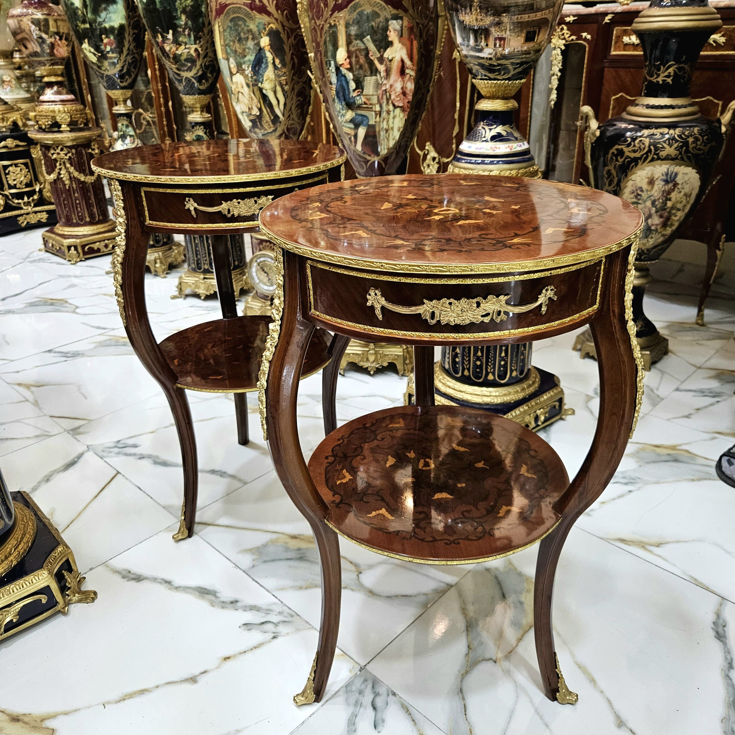 French Style Wood Side Table – Copper Finish with Gold Leaf Accents, Elegant Design