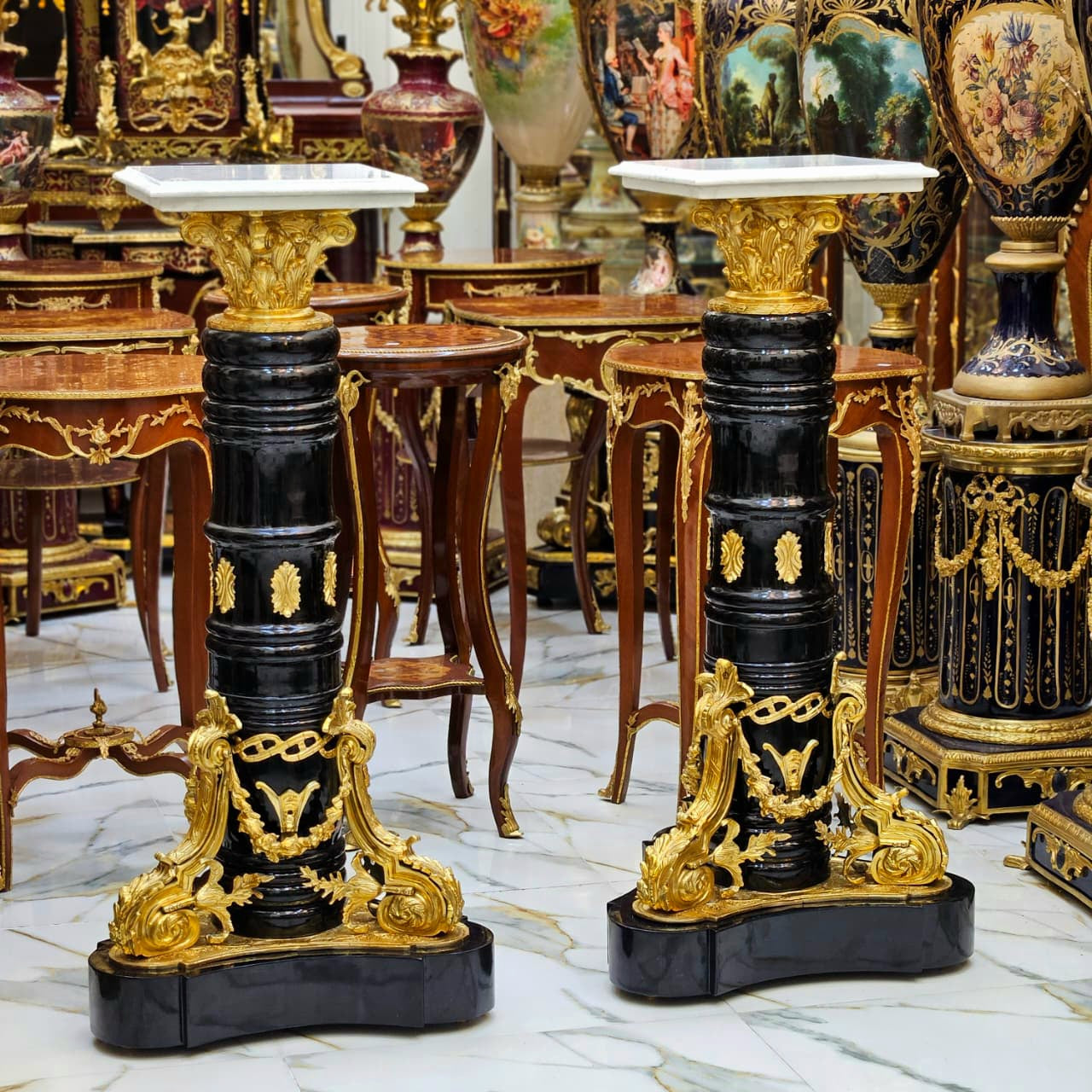 1980s Rococo Style Marble Topped Black Pedestal Column With Gold Leaf Details