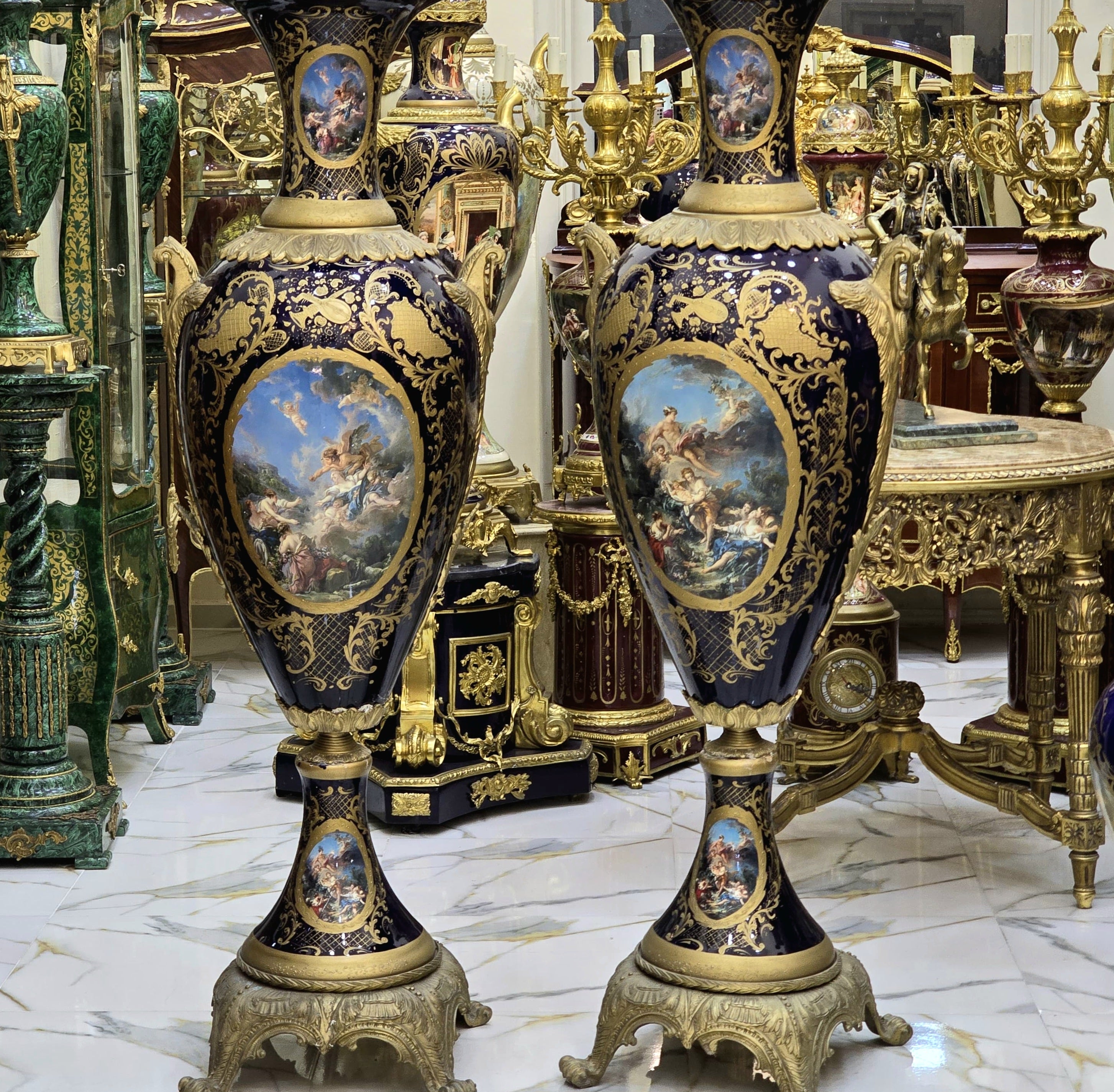 Black Porcelain Vase with Gold Leaf Details & Cherub Angel Scenes – French Style Ornate Decorative Vase