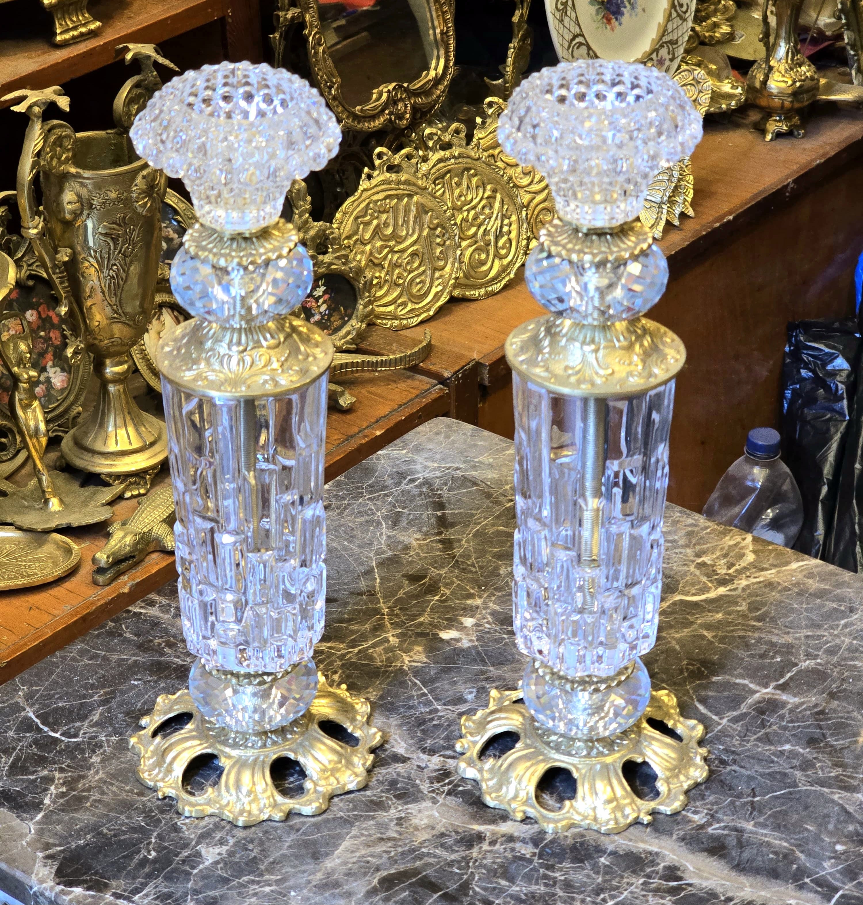 Crystal & Brass Single Candle Holder – Refined Interior Accent