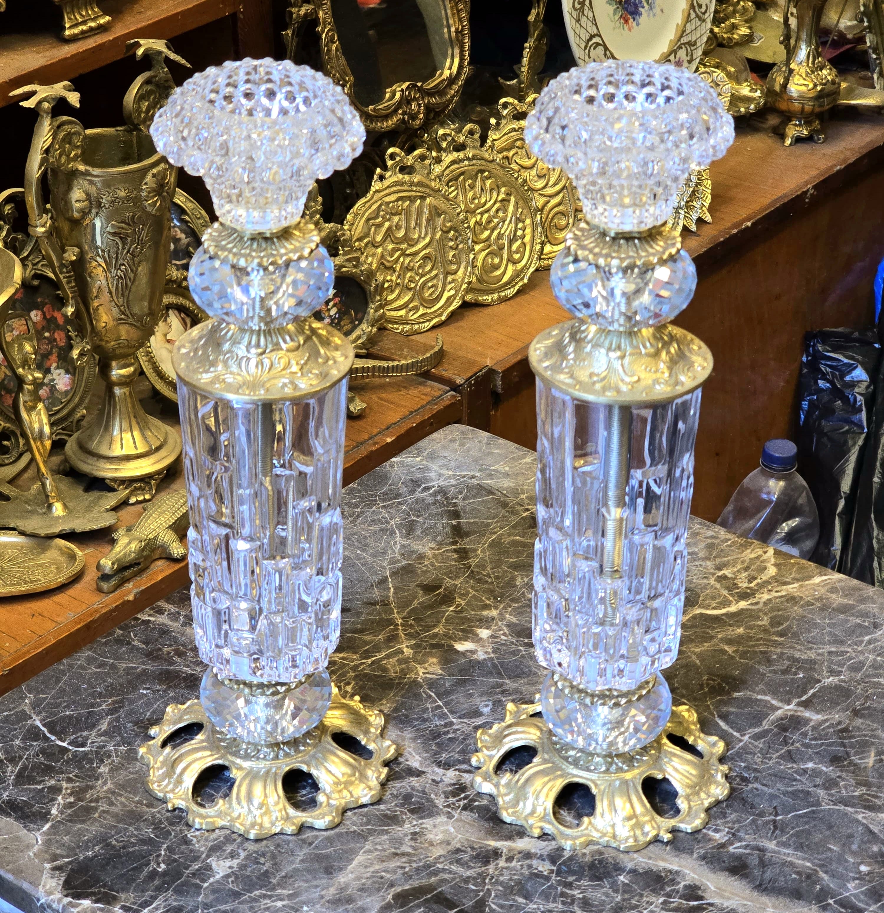 Crystal & Brass Single Candle Holder – Refined Interior Accent