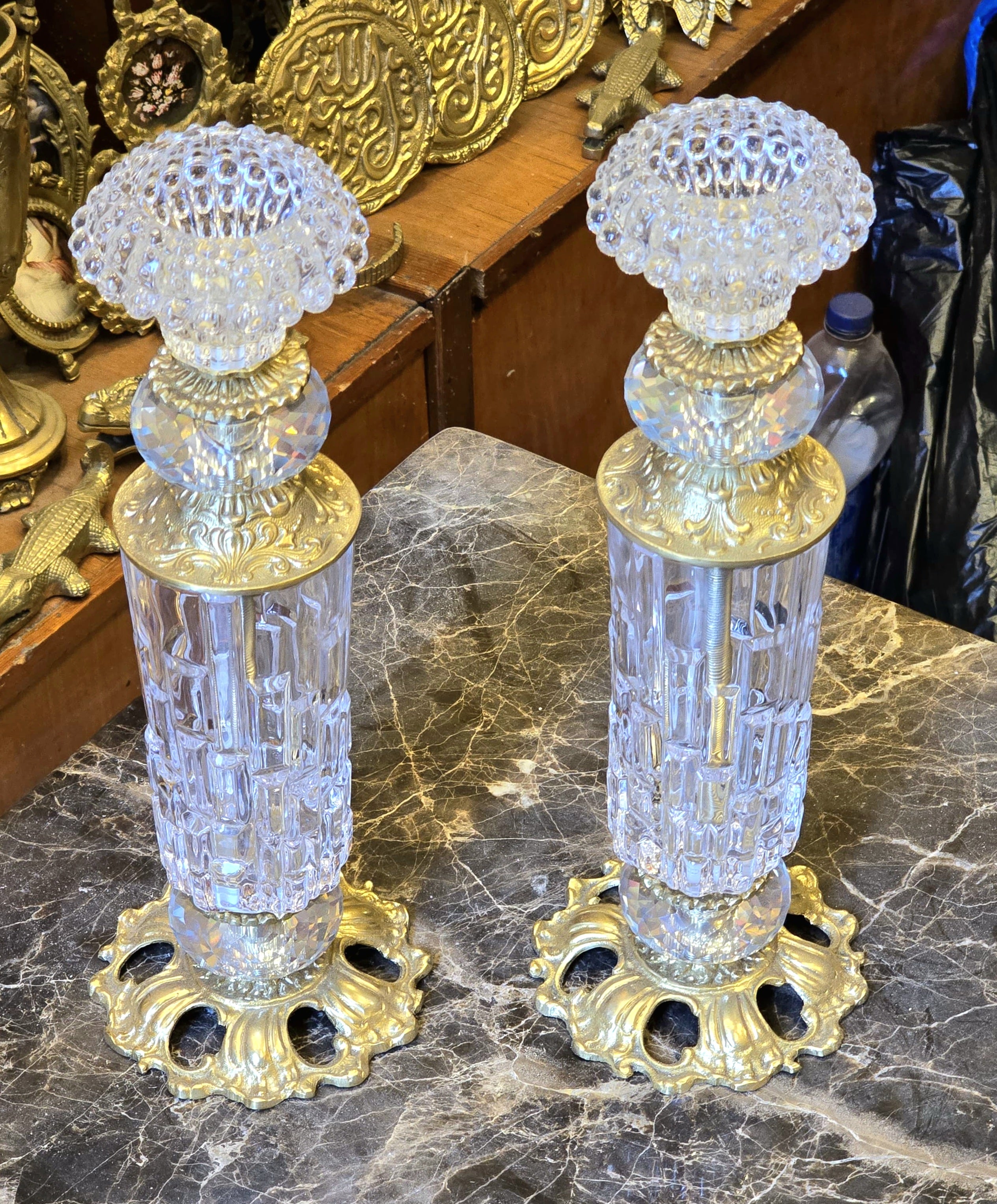 Crystal & Brass Single Candle Holder – Refined Interior Accent