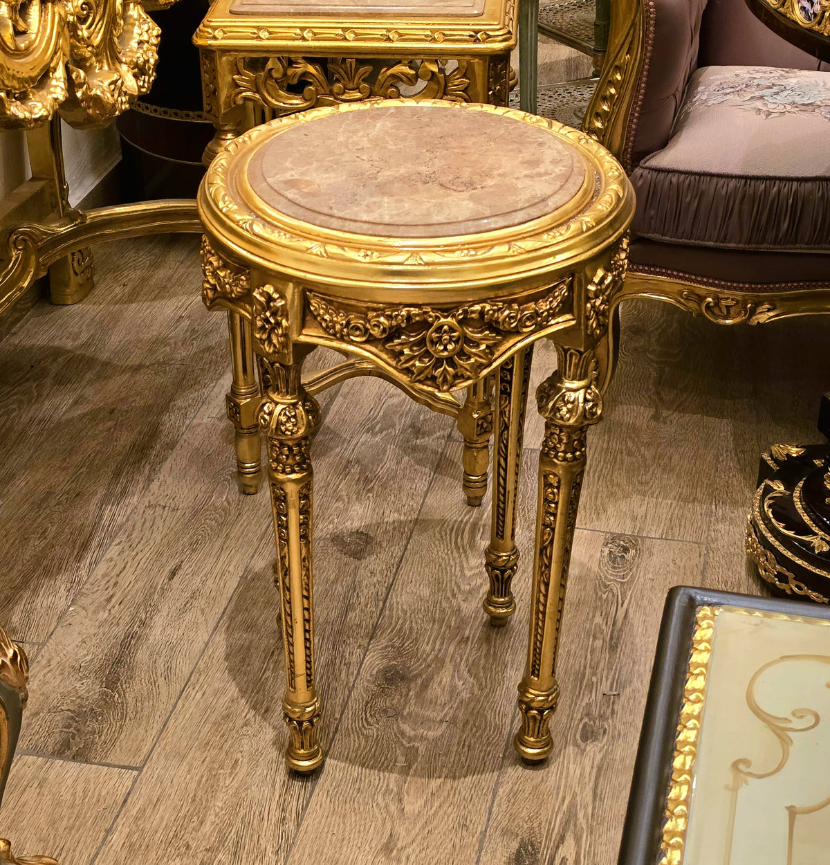 Italian Neoclassical Accent Table – Beige Marble Top with Intricate Gilded Ornamentation