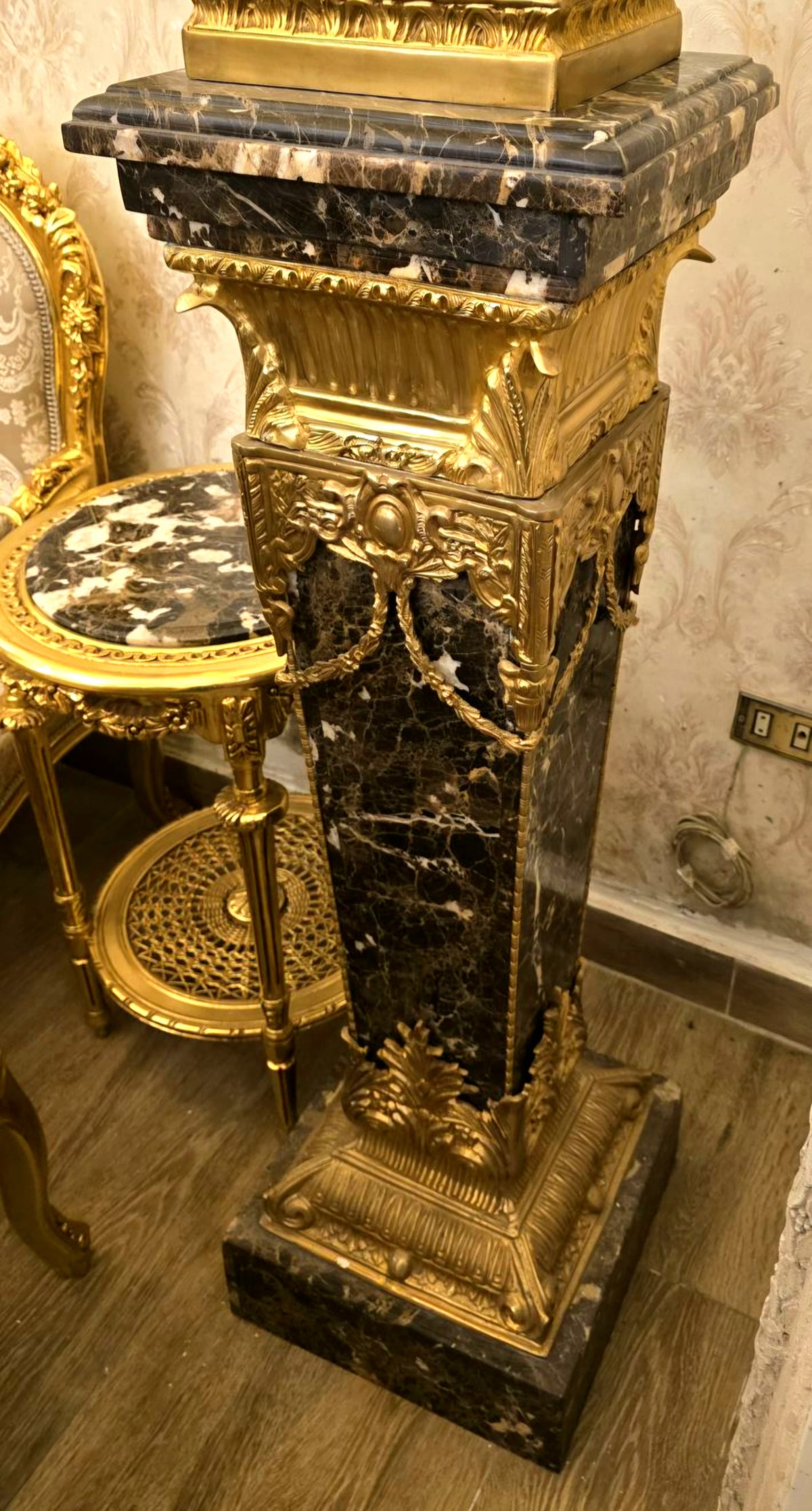 Grand Neoclassical Marble Pedestal – Black Veined Marble, Gilded Wood & Ornate Bronze Details
