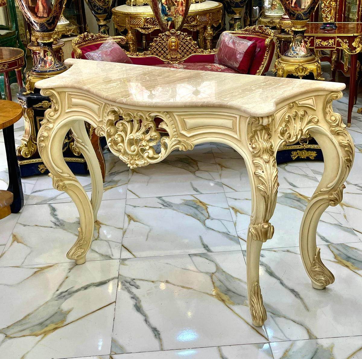 French-Style Console Table – Off-White Finish, Light Marble Top & Ornate Gold Leaf Details