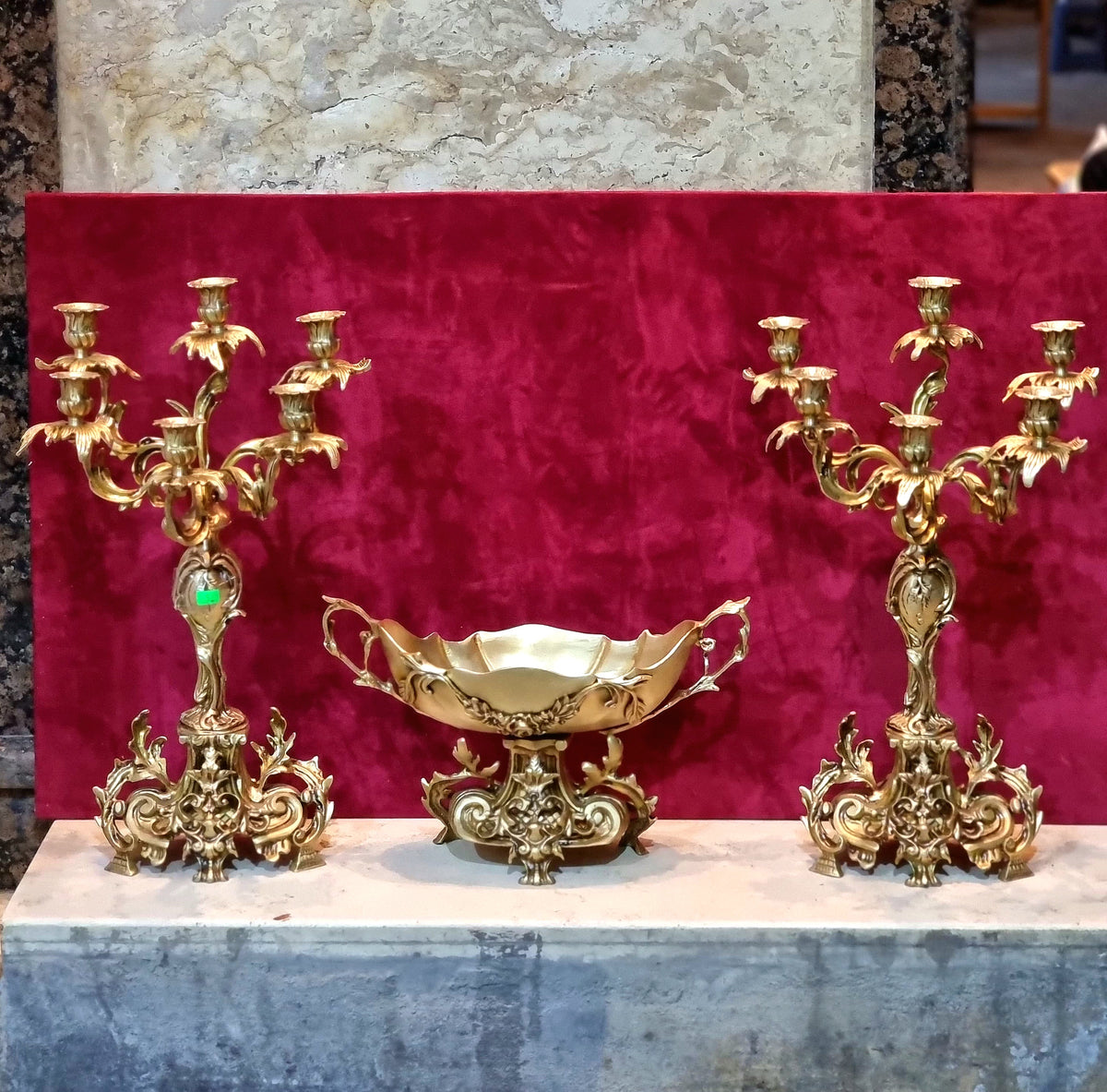 French-Style Gilded Candelabra & Centerpiece Set – Ornate Gold Leaf Decor, Set of 3
