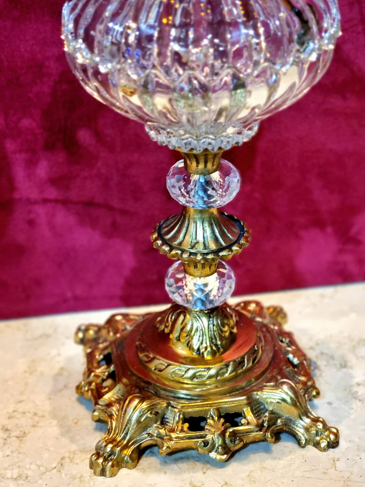 French-Style Crystal Tabletop Décor Set – Pair of Gilded Glass Vessels with Gold Leaf Details