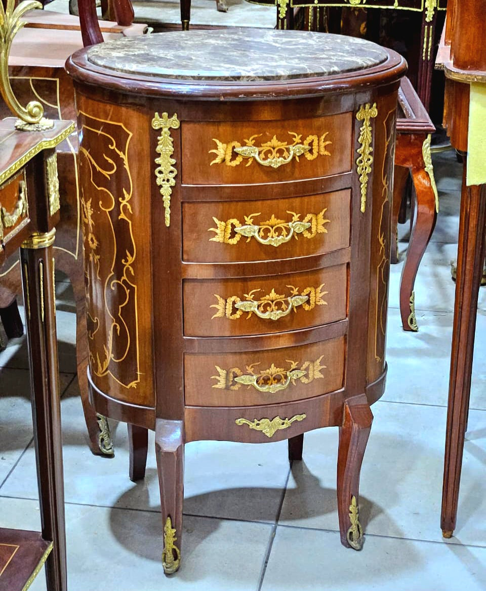 French Louis XV-Inspired Commode – Marble Top, Four Drawers & Ornate Gilded Details