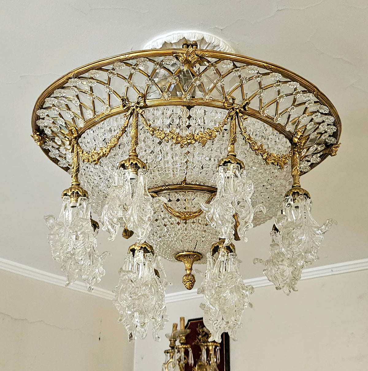 Large French-Style Crystal Chandelier – Gilded Bronze, Gold Leaf & Cascading Crystal Details