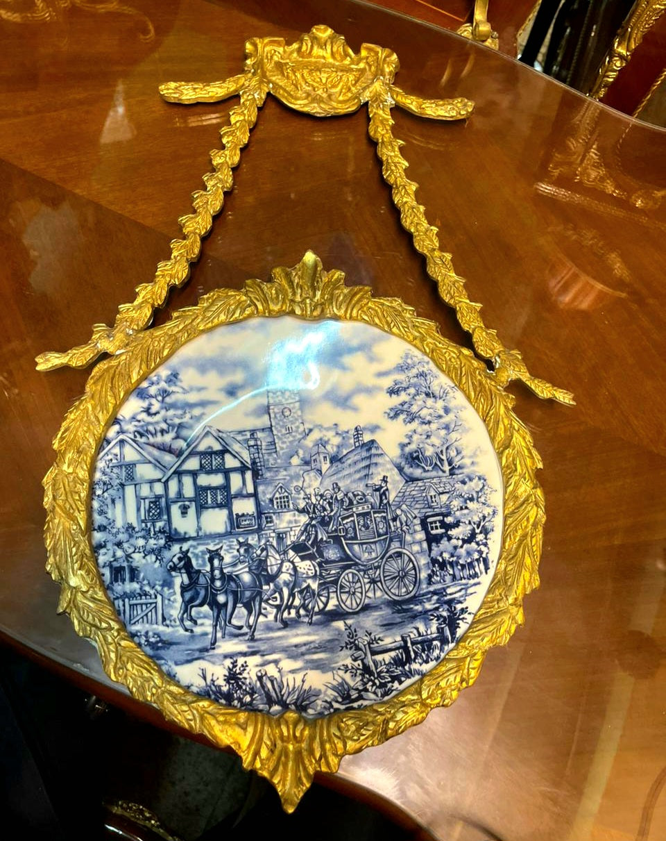 French-Style Porcelain Wall Plate – Blue & White Scenic Design with Ornate Gold Leaf Frame