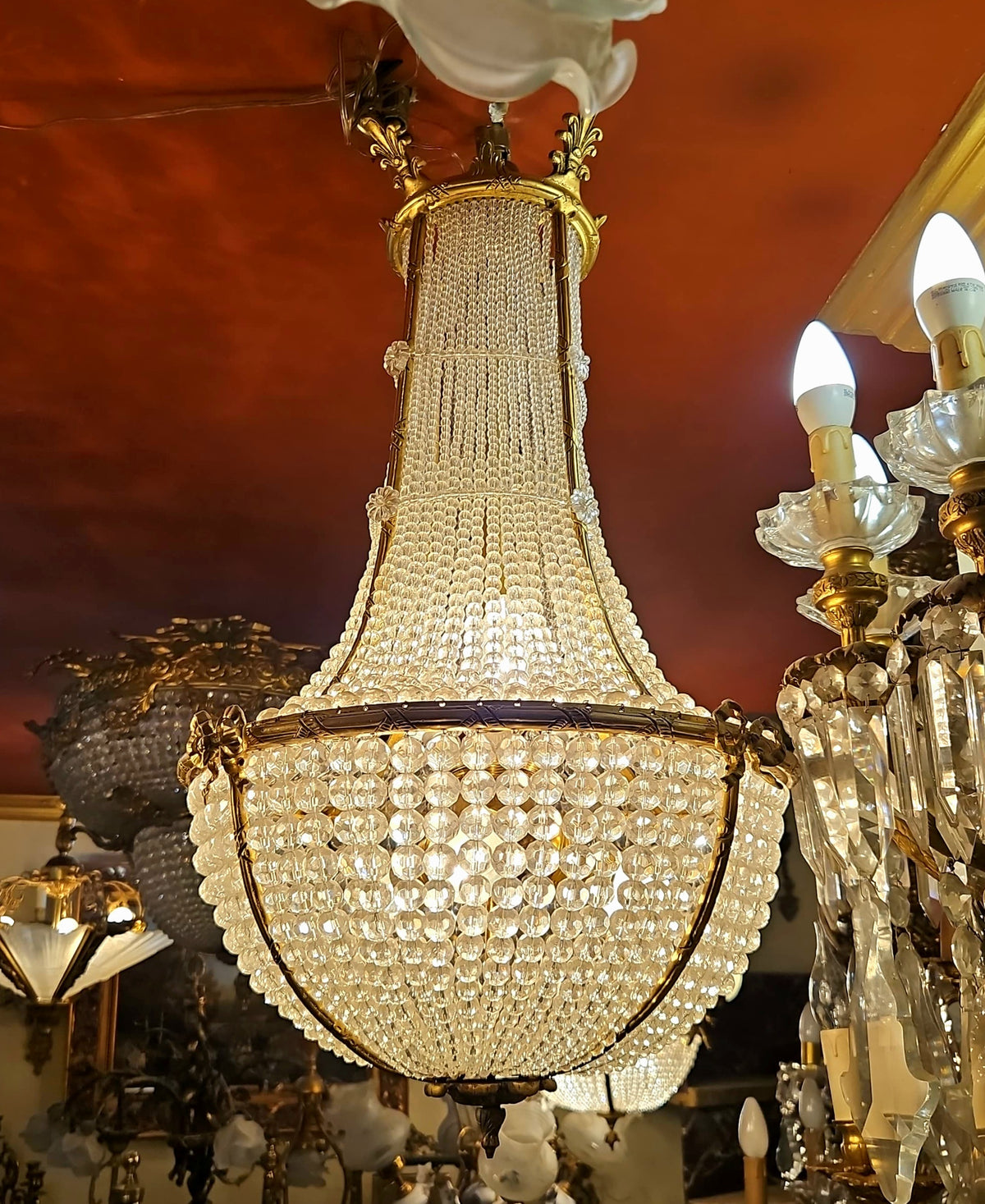 French-Style Crystal Chandelier – Medium Gilded Frame with Gold Leaf Details & Cascading Crystal Beads