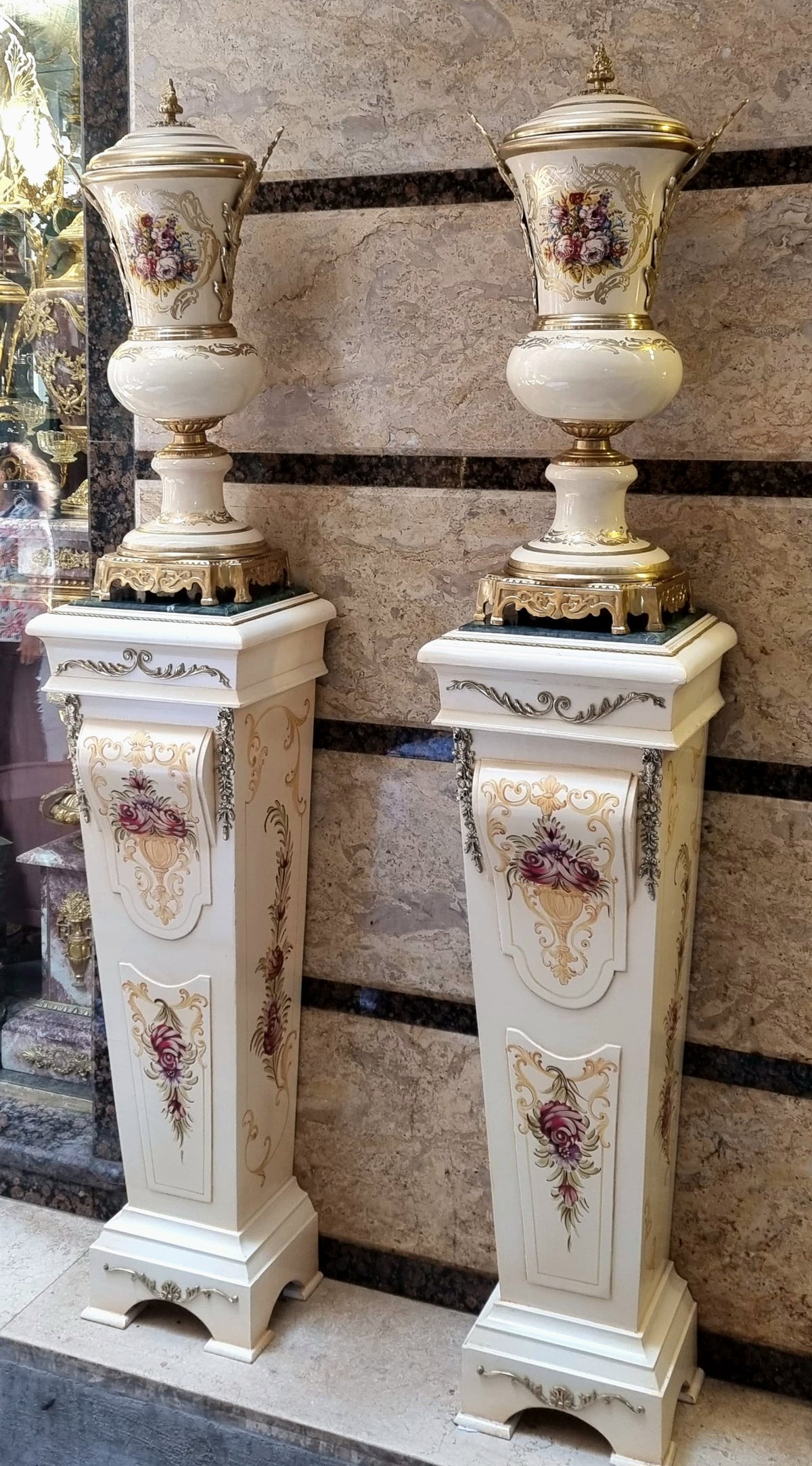 French-Style Marble Pedestal with Decorative Porcelain Vase – Gold & Silver Leaf Details