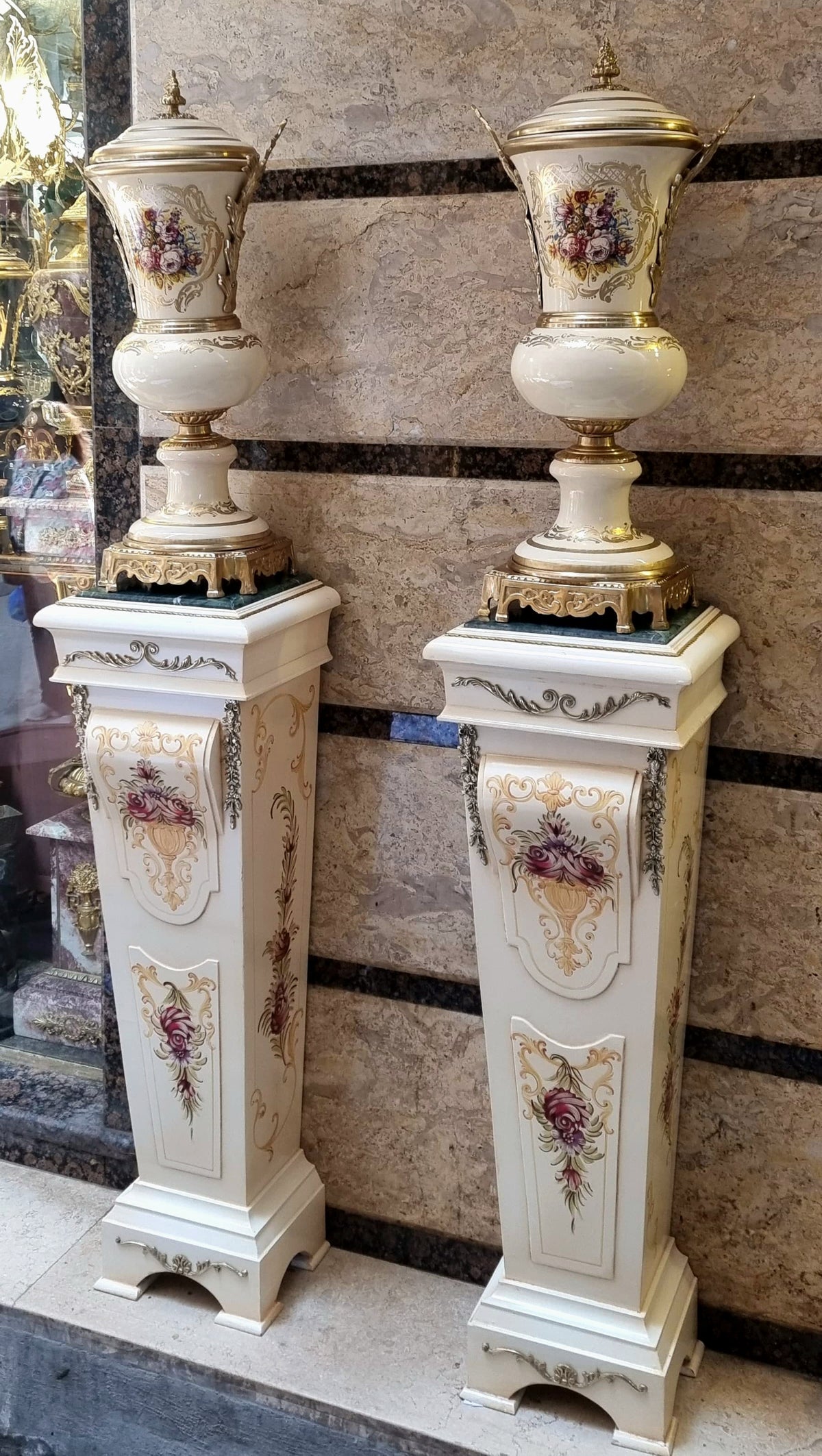 French-Style Marble Pedestal with Decorative Porcelain Vase – Gold & Silver Leaf Details