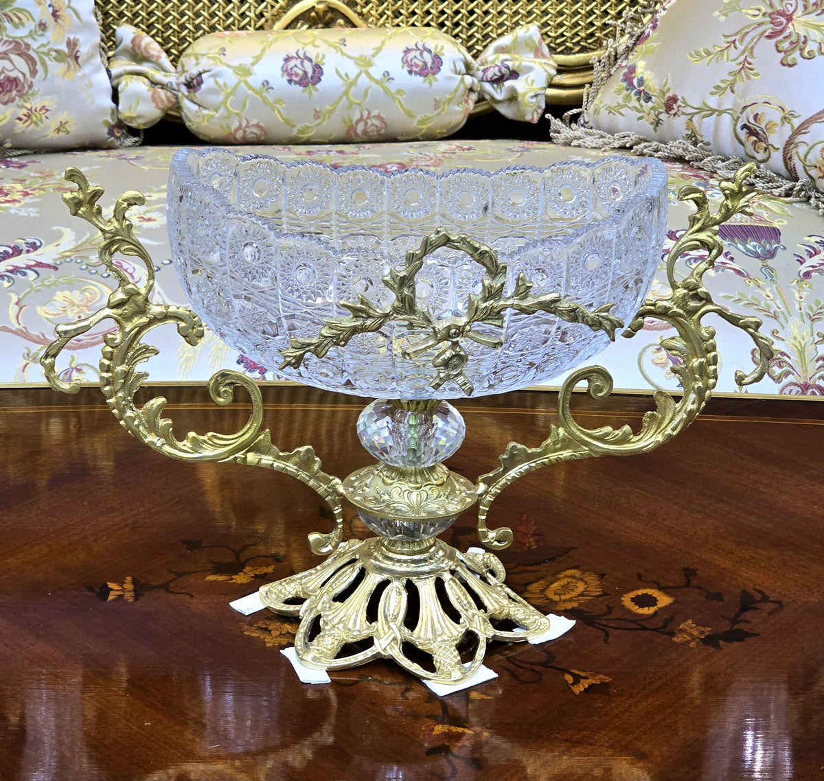 French-Style Crystal & Gold Leaf Decorative Set – 3-Piece Collection with Ornate Gilded Details