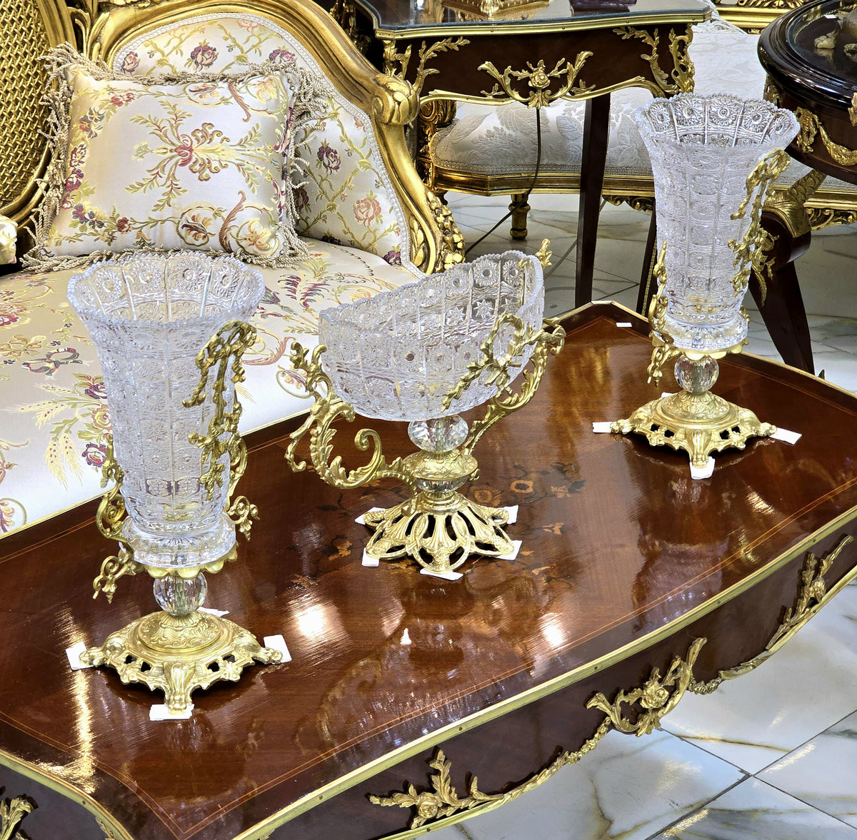 French-Style Crystal & Gold Leaf Decorative Set – 3-Piece Collection with Ornate Gilded Details