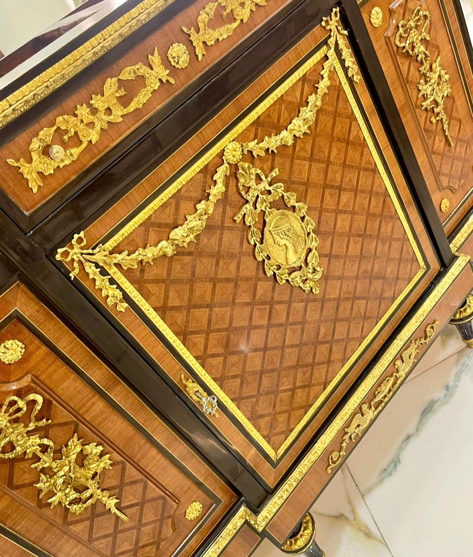 French-Style Louis XVI Sideboard – Rich Wood, Gold Leaf & Ornate Bronze Details