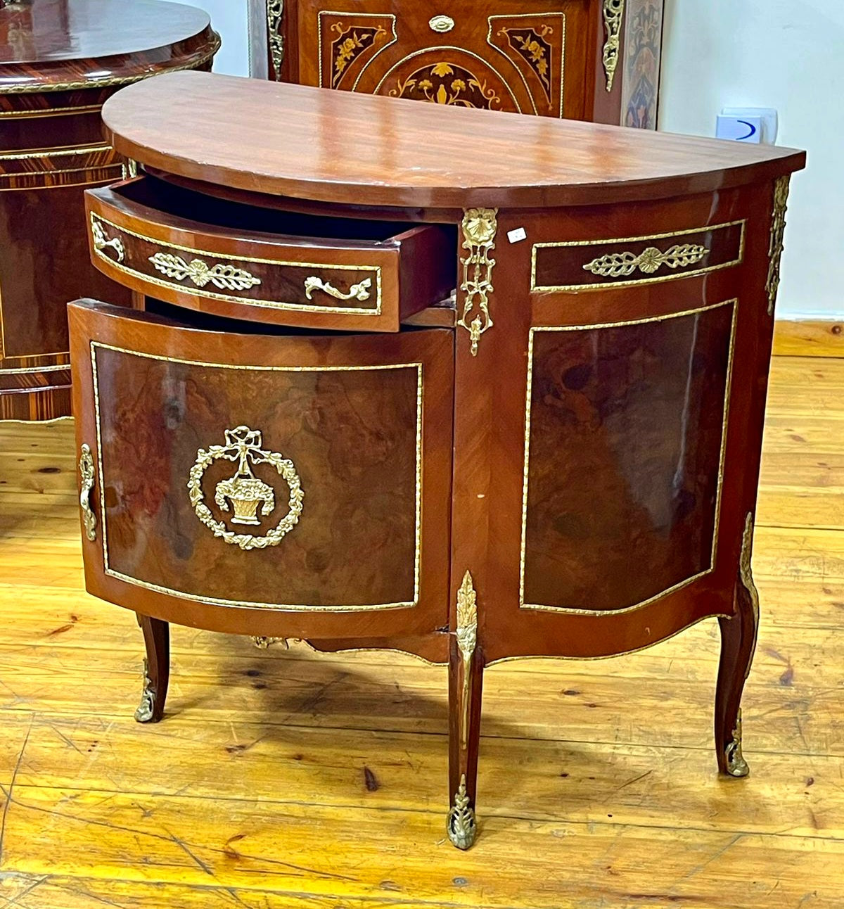 French-Style Demilune Sideboard – Premium Hardwood with Intricate Gold Leaf Details