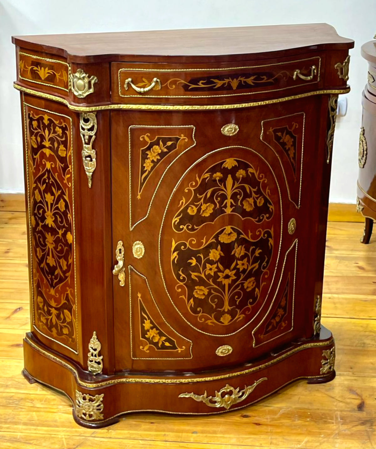 French-Style Marquetry Cabinet – Floral Inlay, Marble Top & Ornate Bronze Mounts