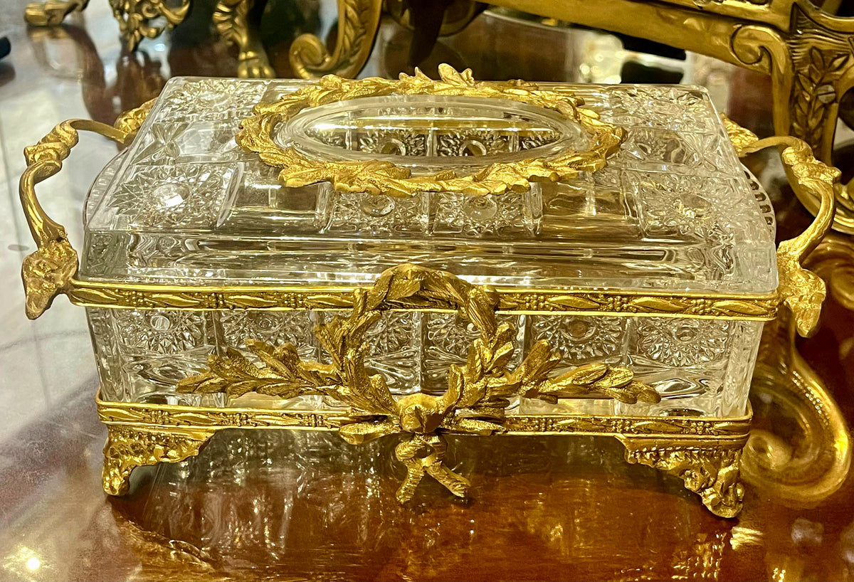 French-Style Crystal Glass Jewelry Casket – Ornate Gold Leaf Details & Decorative Handles