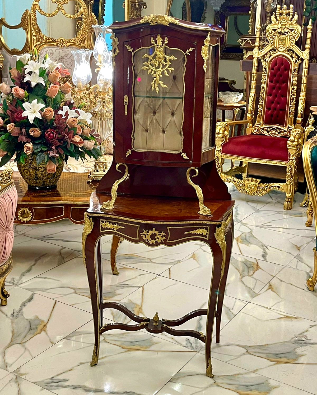 Ornate French Louis XV Vitrine Cabinet – Gilded Bronze Details, Glass Panels & Decorative Console Stand