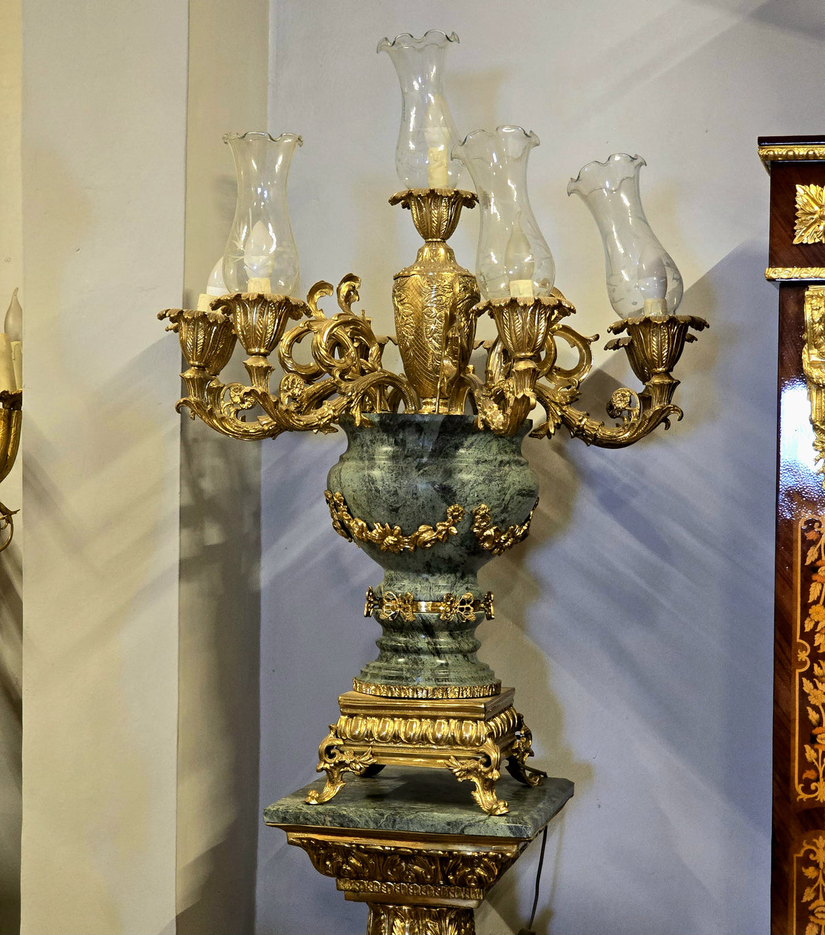 French Neoclassical Style Decorative Vase & Pedestal – Green, Gray & White with Gold Leaf & Bronze Details