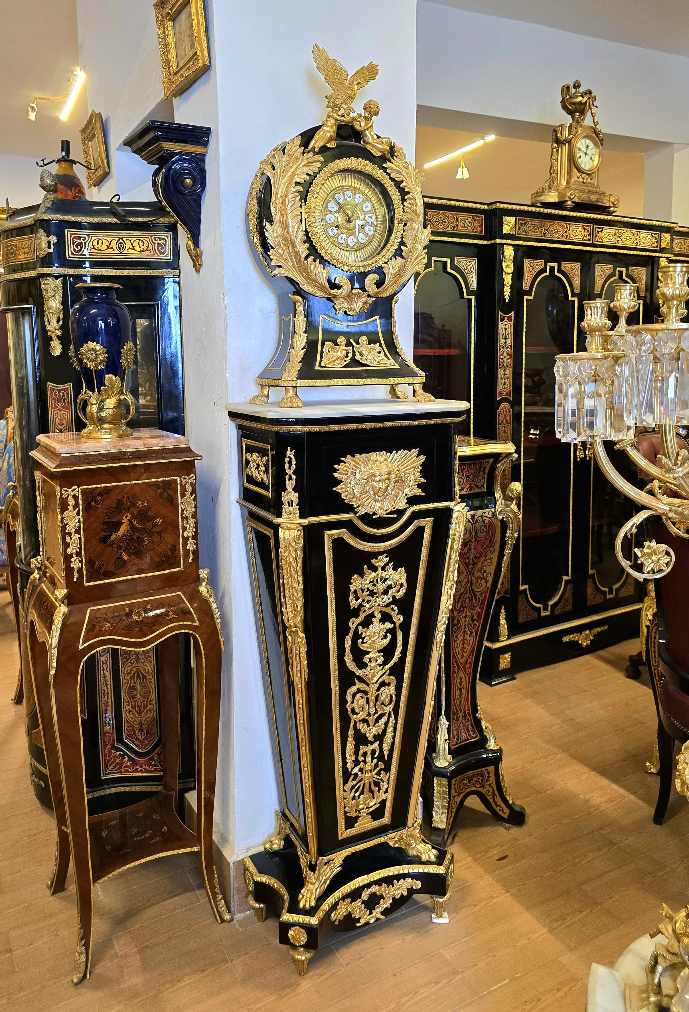 French Empire Black Pedestal Stand – Gold Leaf Accents & Ornate Bronze Details