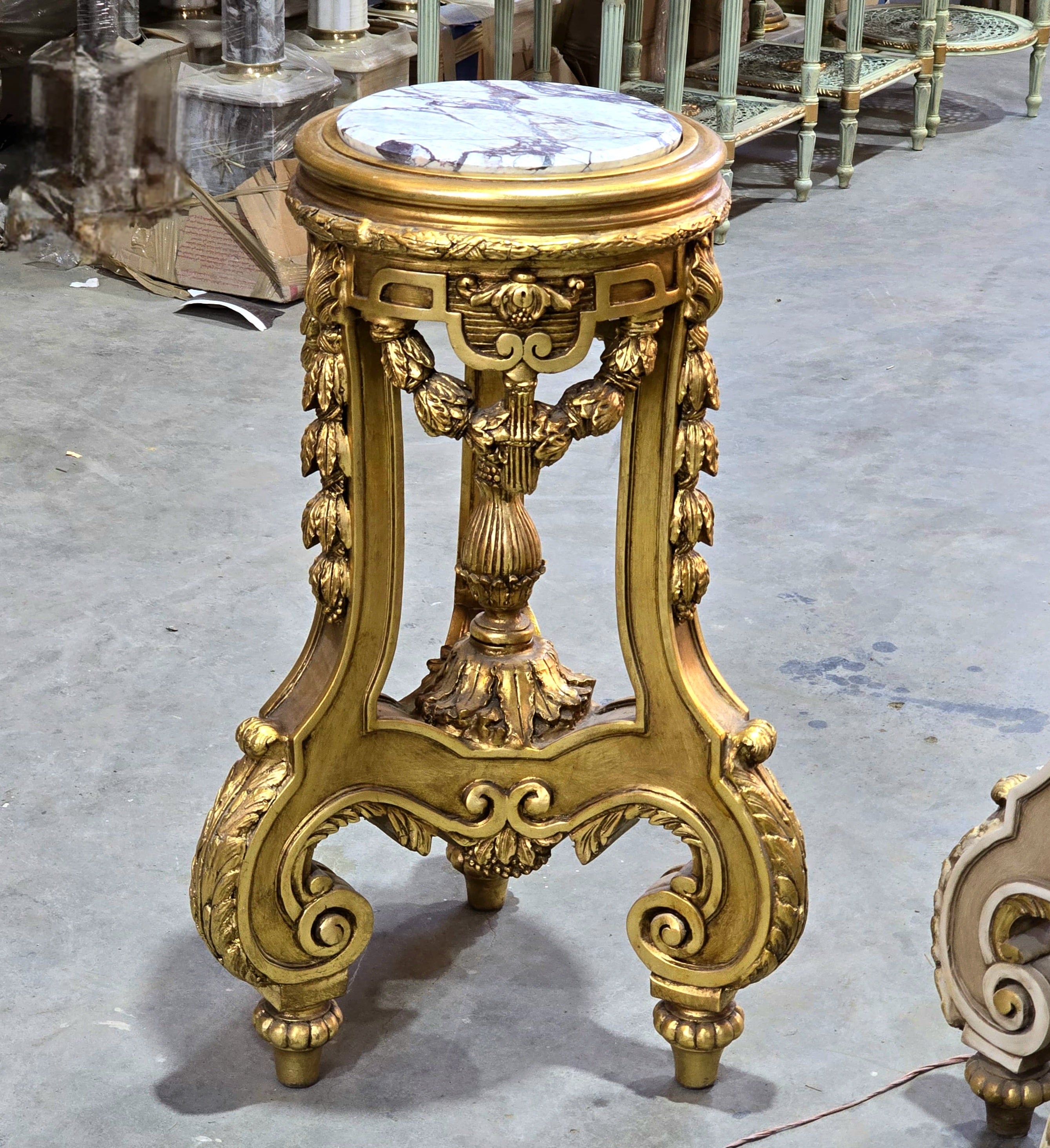 French Baroque Gold Leaf Side Table with Marble Top – Ornate Carved Accent Pedestal Table