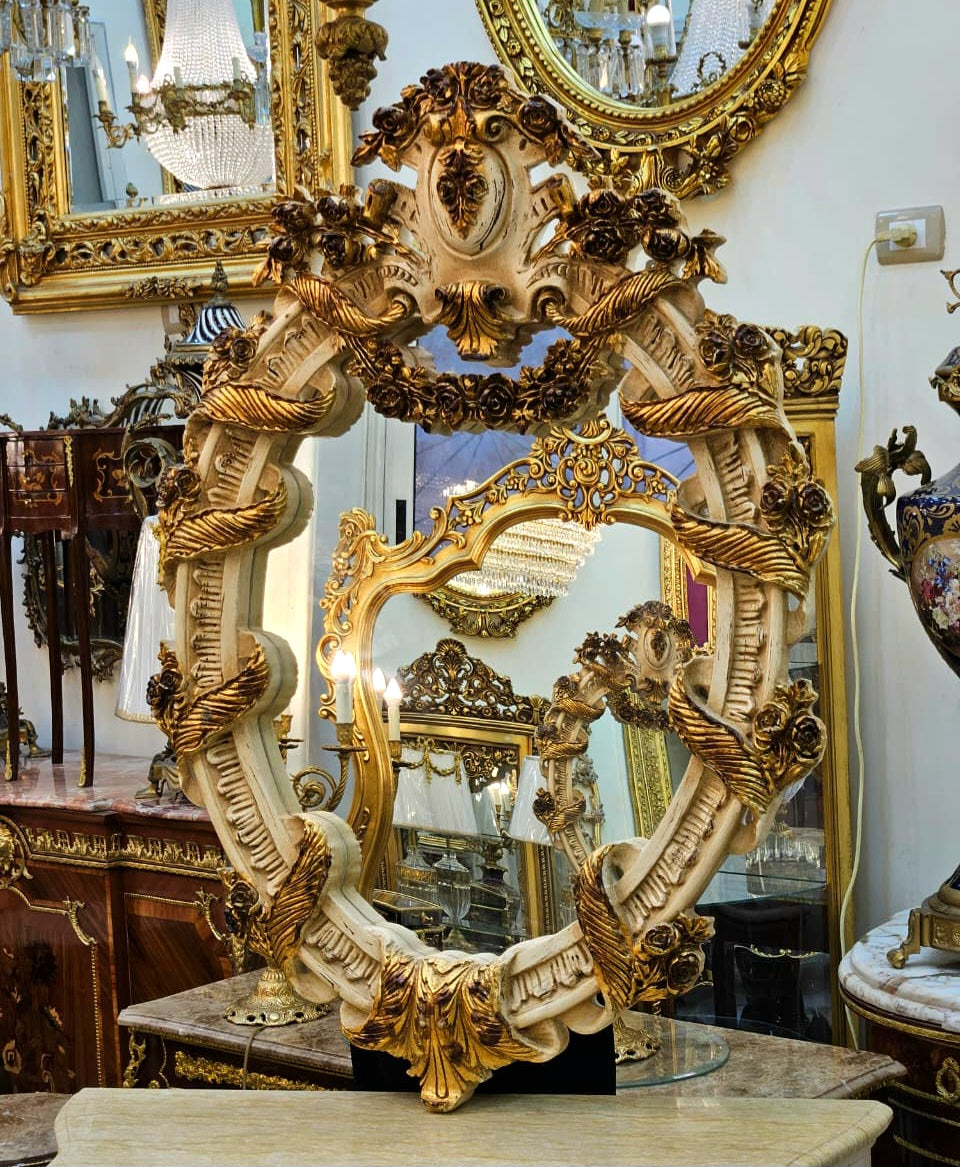 French Baroque Oval Mirror – Handcrafted Floral Gilt Frame with Sculptural Gold Leaf Ornamentation