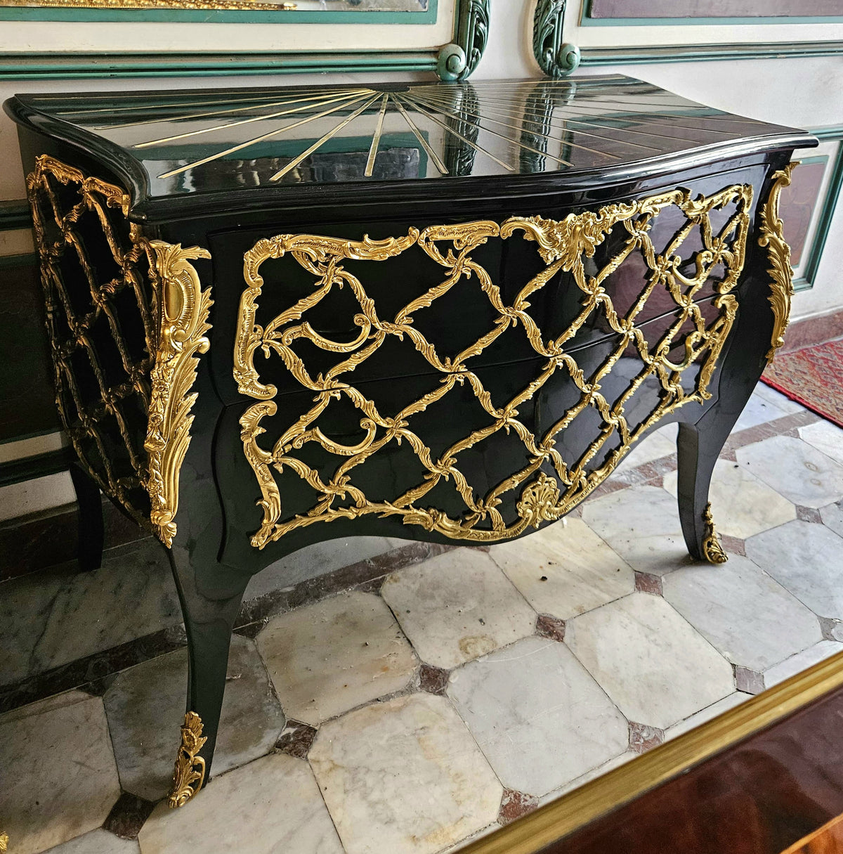 Black French Boulle-Style Commode – Sculpted Gold Leaf & Bronze Details with Radiating Wood Inlay