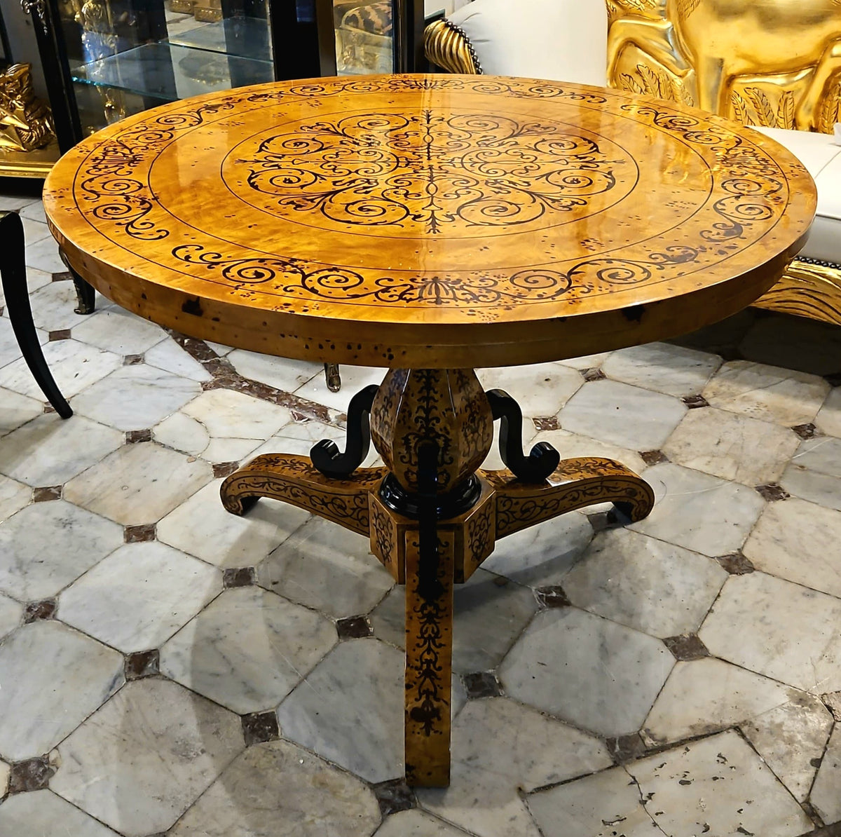 Grand Round French-Style Dining Table – Handcrafted Wood Inlay with Ornate Decorative Design