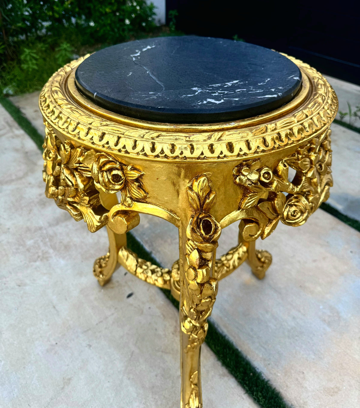 French-Style Gilded Side Table – Black Marble Top with Gold Leaf Floral Details