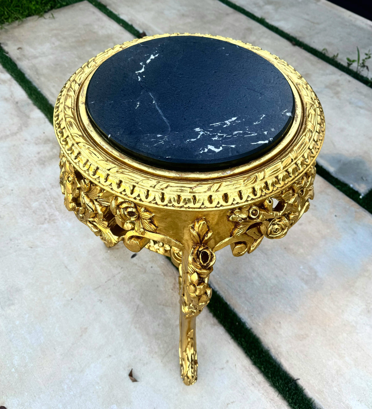 French-Style Gilded Side Table – Black Marble Top with Gold Leaf Floral Details