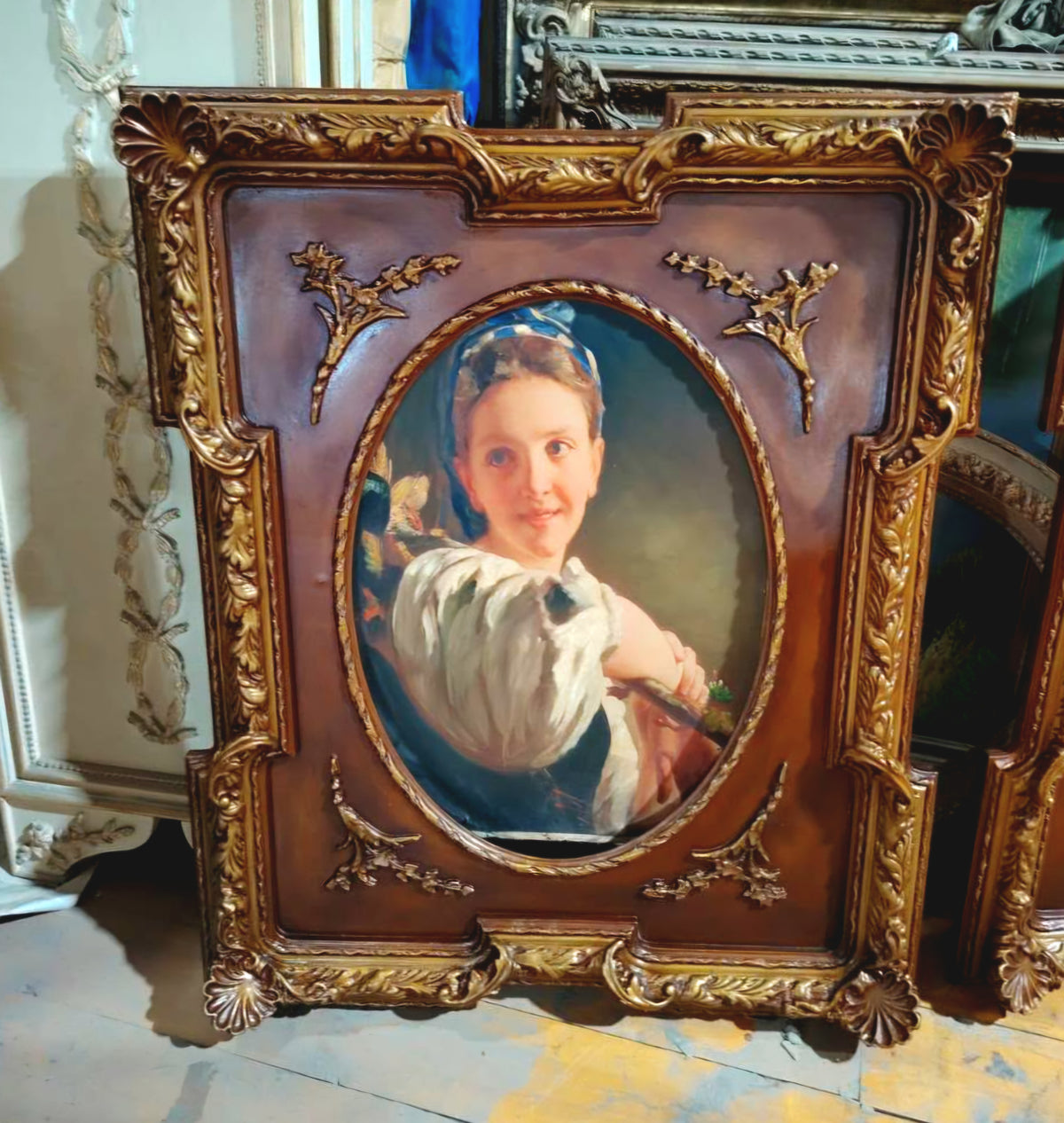 Classical Portrait Wall Art of a Young Girl – Ornate Carved Wood Frame with Gold Leaf Details