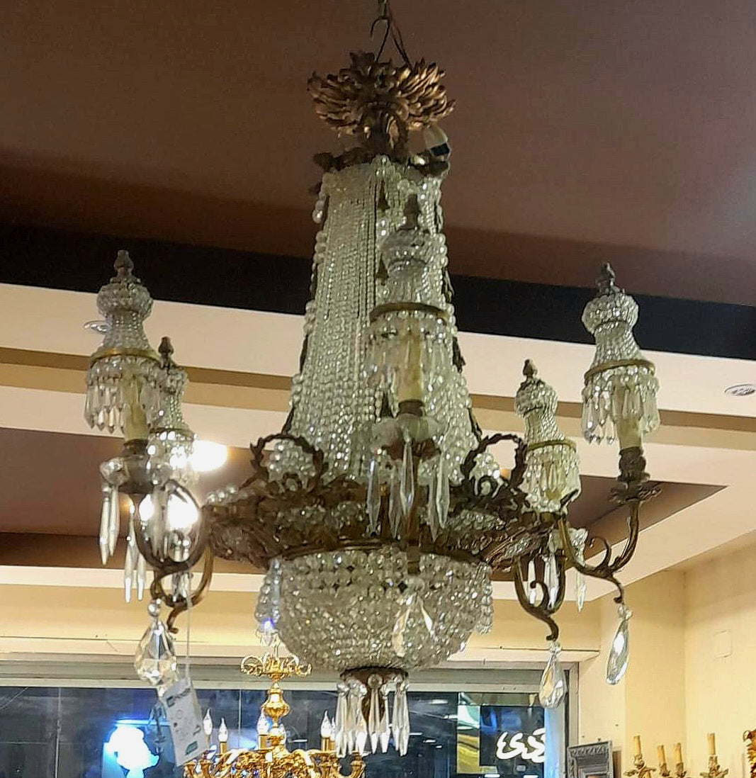 Grand French-Style Crystal Chandelier – Ornate Bronze Frame, Gold Leaf Details & Cascading Crystal Drops