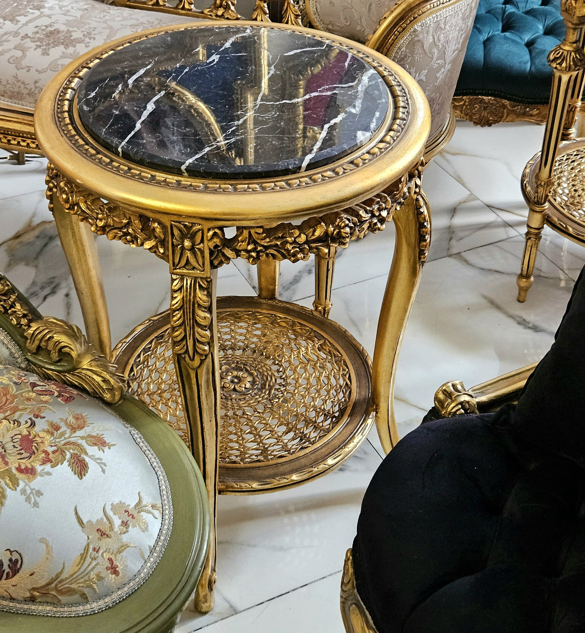 Italian Noir – Sculptural Side Table with Black Marble Top & Refined Gilded Accents