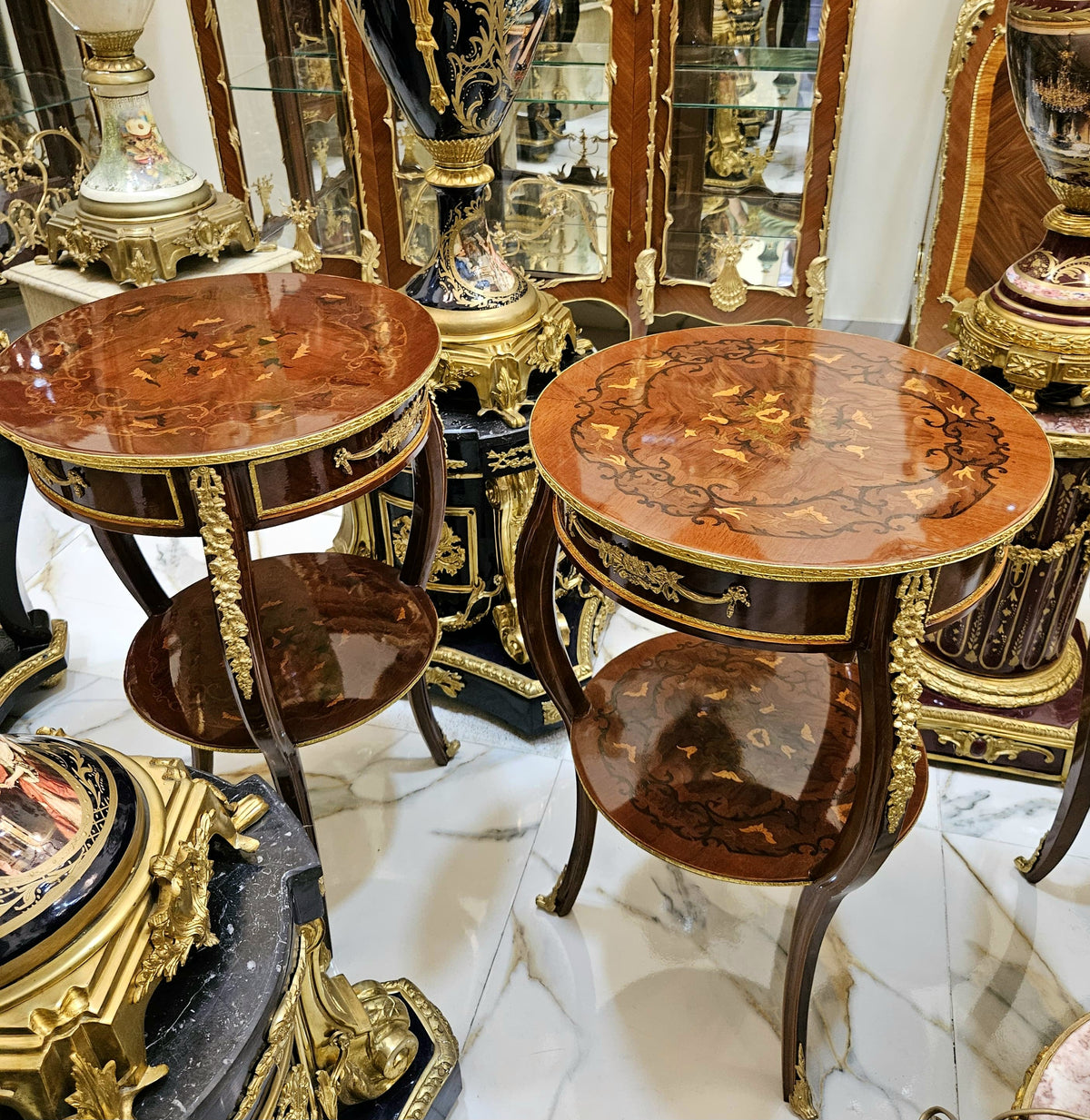 Copper Allure – French-Inspired Wooden Side Table with Radiant Gold Leaf Accents & Elegant Curved Details