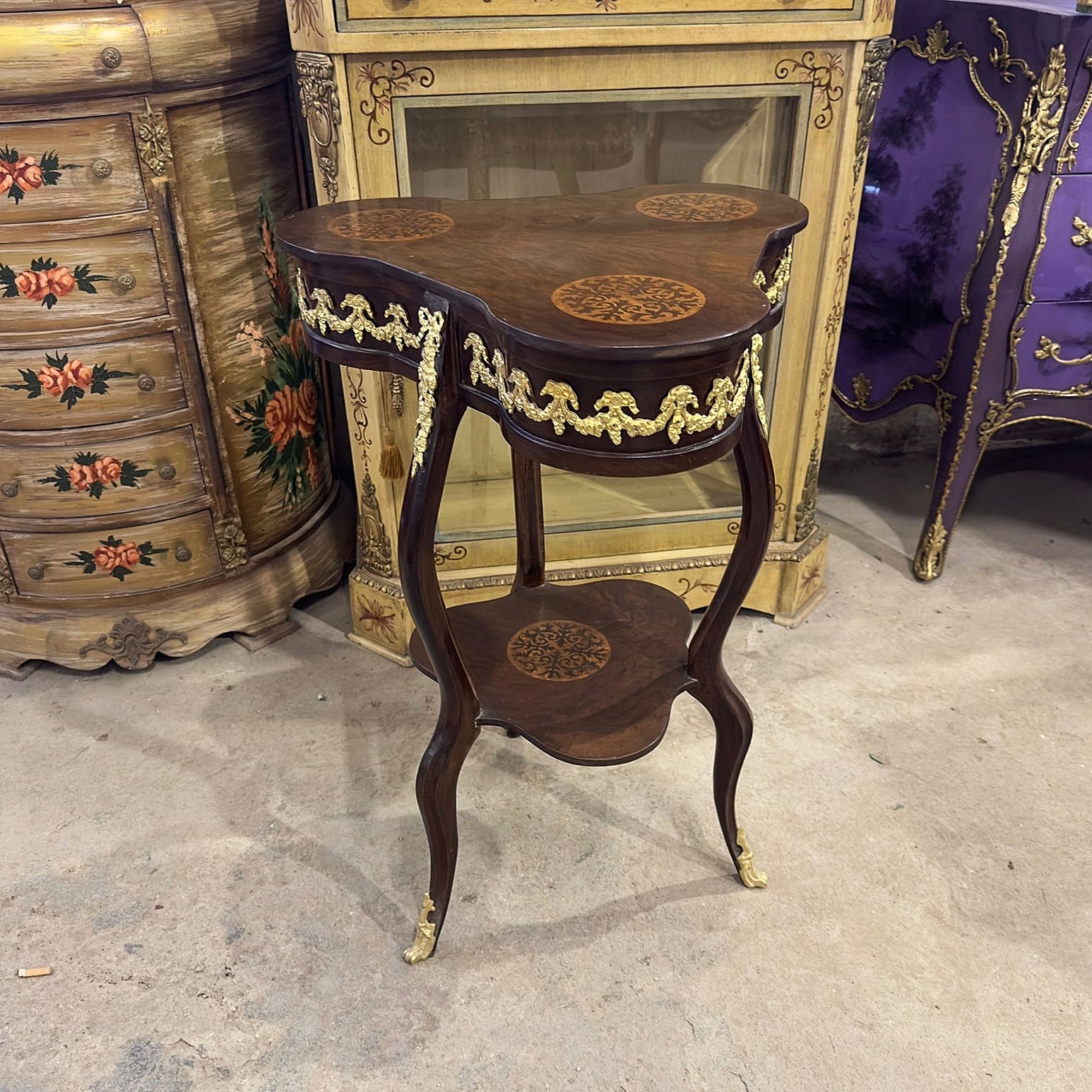 Louis XV Style French Trefoil Side Table – Wood with Gold Accents, Elegant Design (Pre-Order)