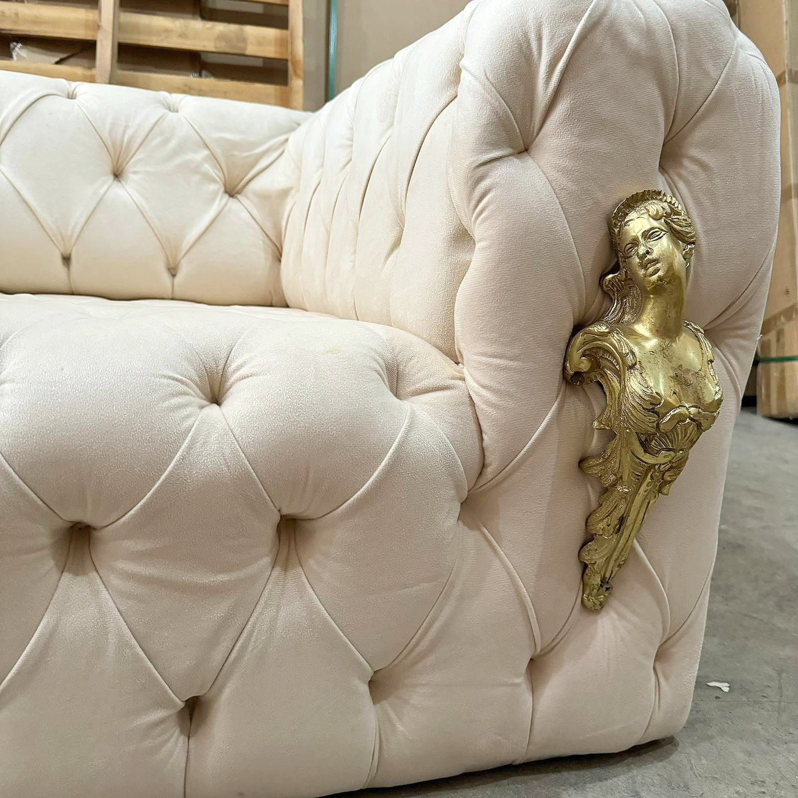 French Style Accent Chair – Gold Leaf Details, Luxury Upholstered Chair, Elegant & Comfortable Statement Seating