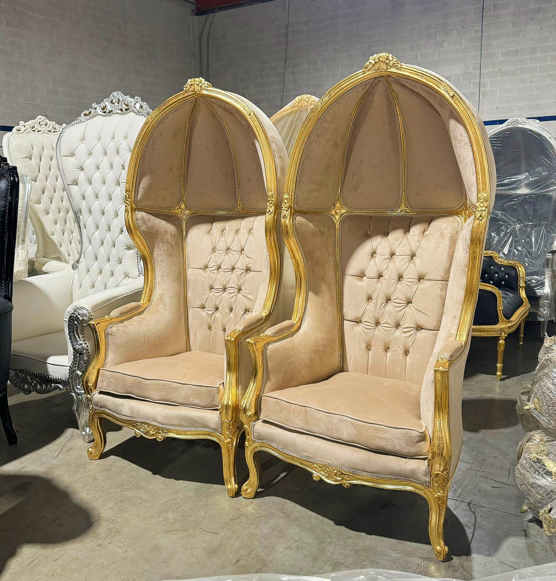 Balloon Chair French Style Dark Beige High-Back Canopy Lacquer Chair