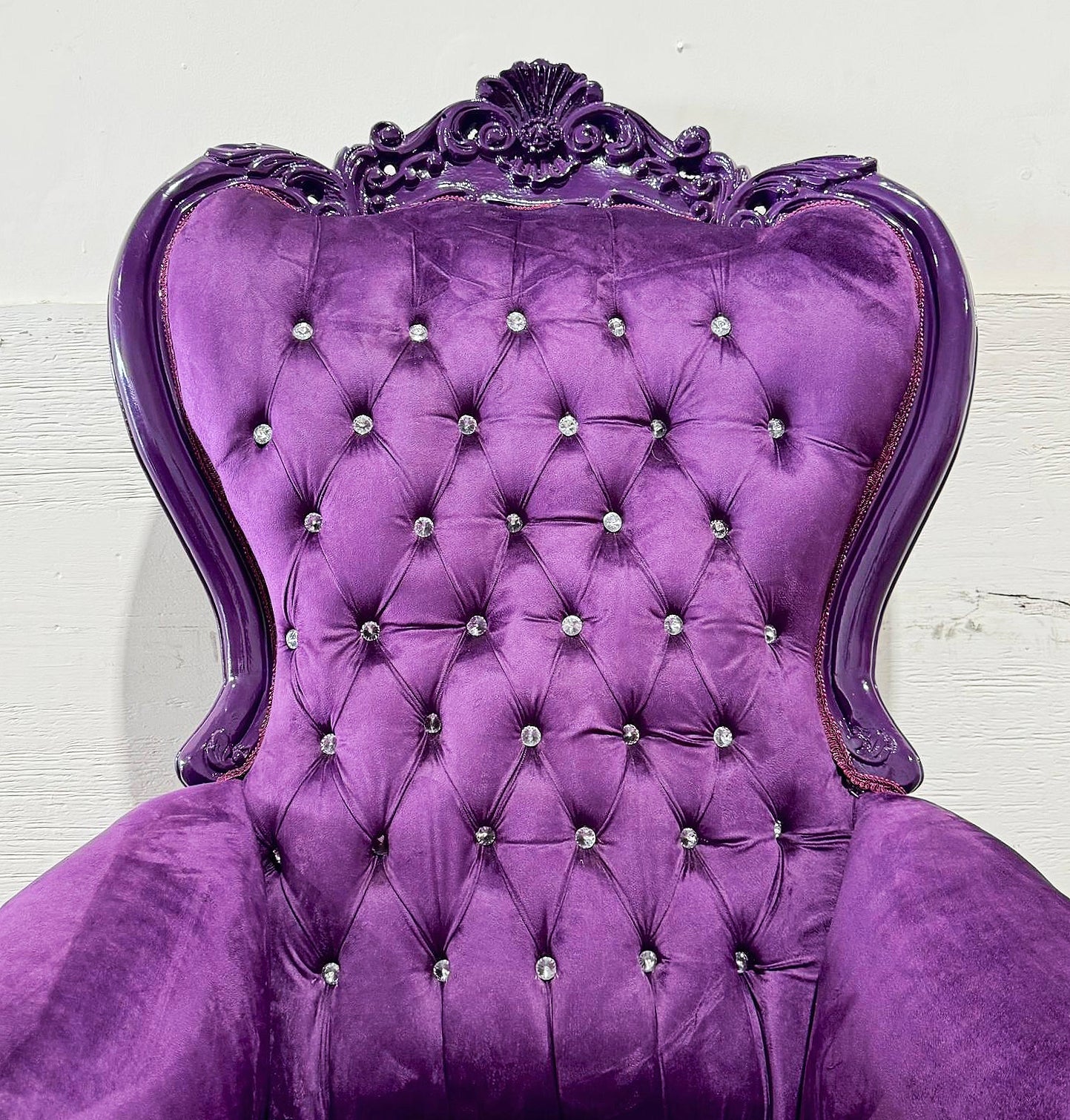 French Style Purple Velvet Throne Chair Midsize Tufted Chair