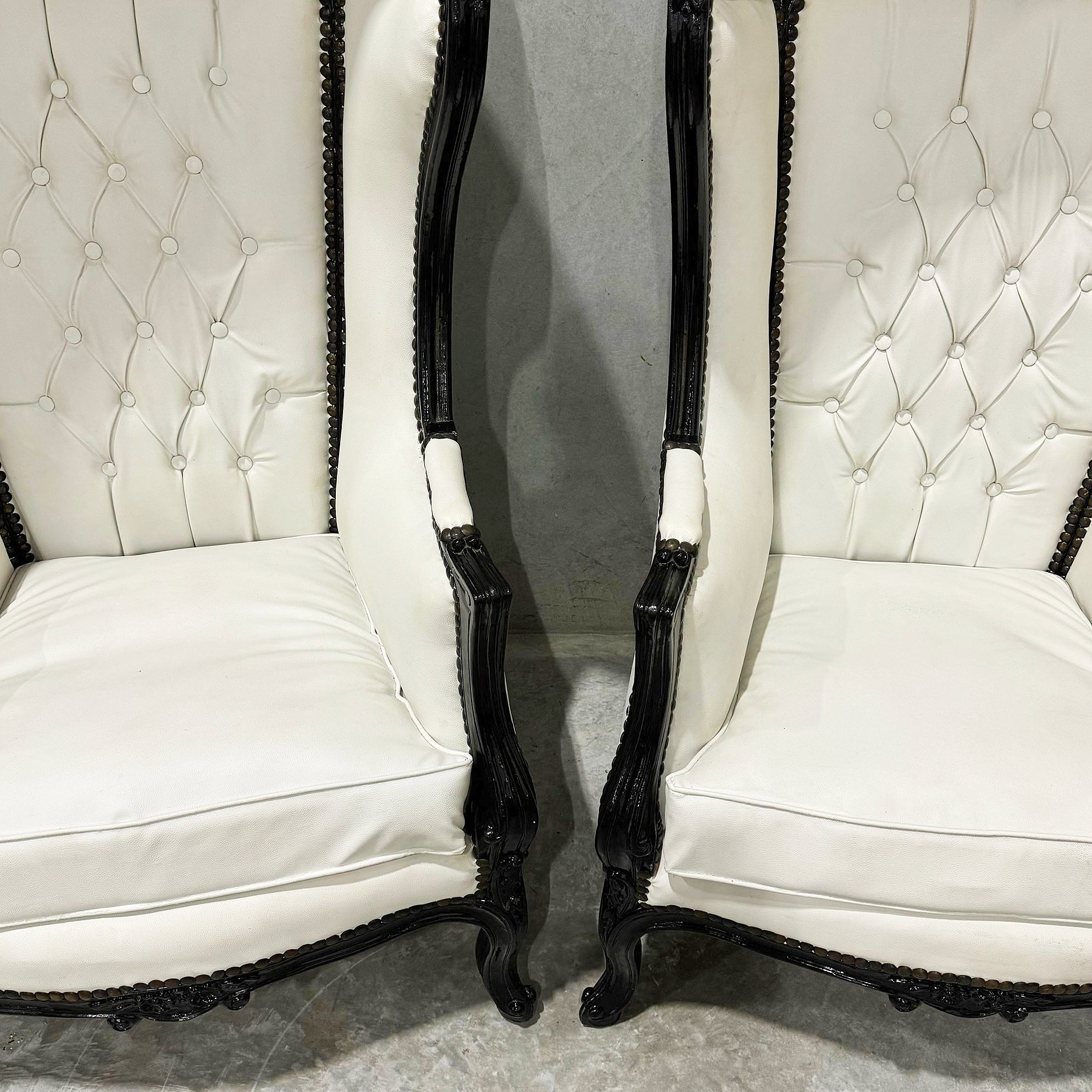 Balloon Chair French Style White Leather High-Back Canopy Lacquer Chair