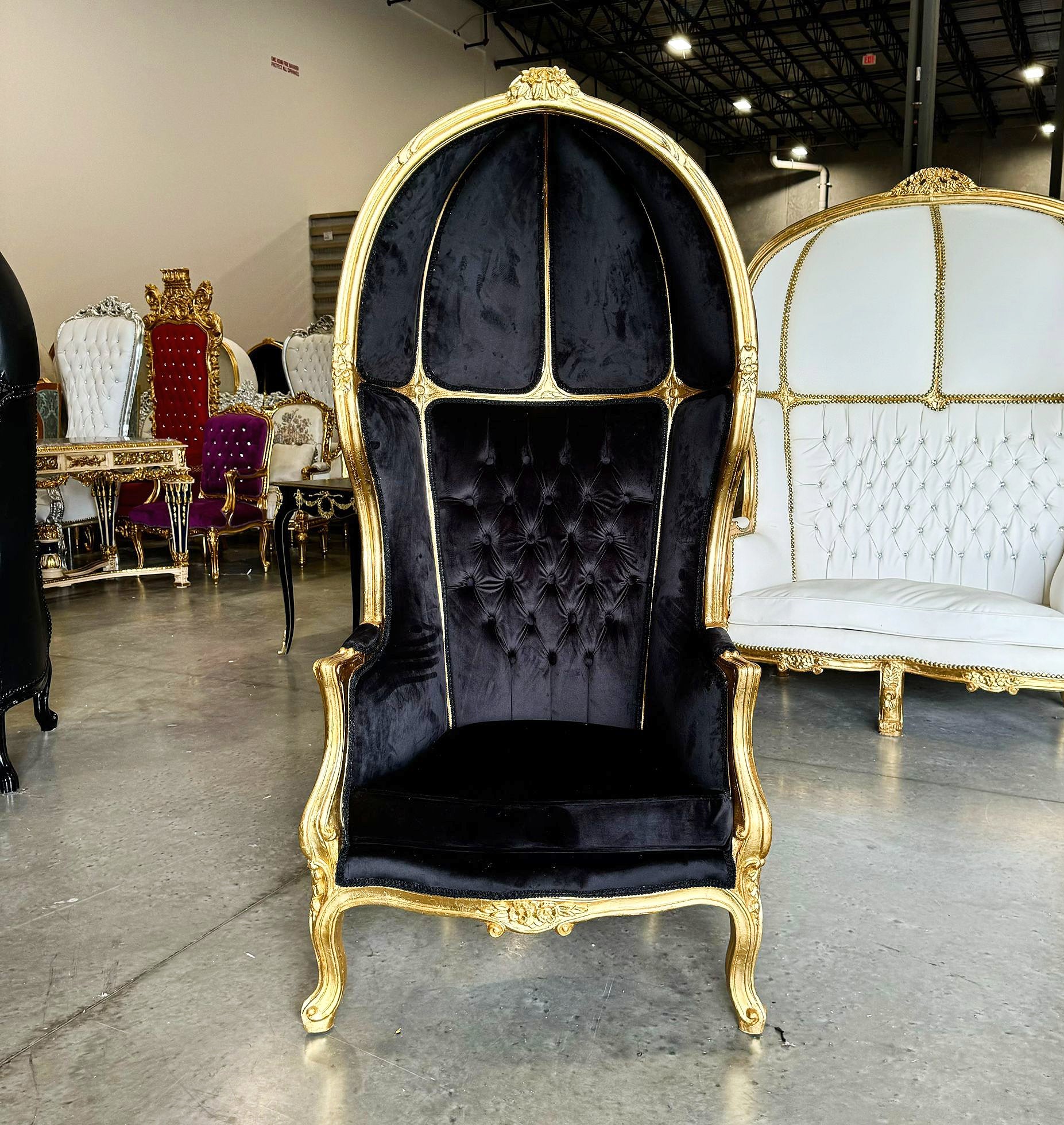 Balloon Chair French Style Black Velvet High-Back Canopy Lacquer Chair Gold