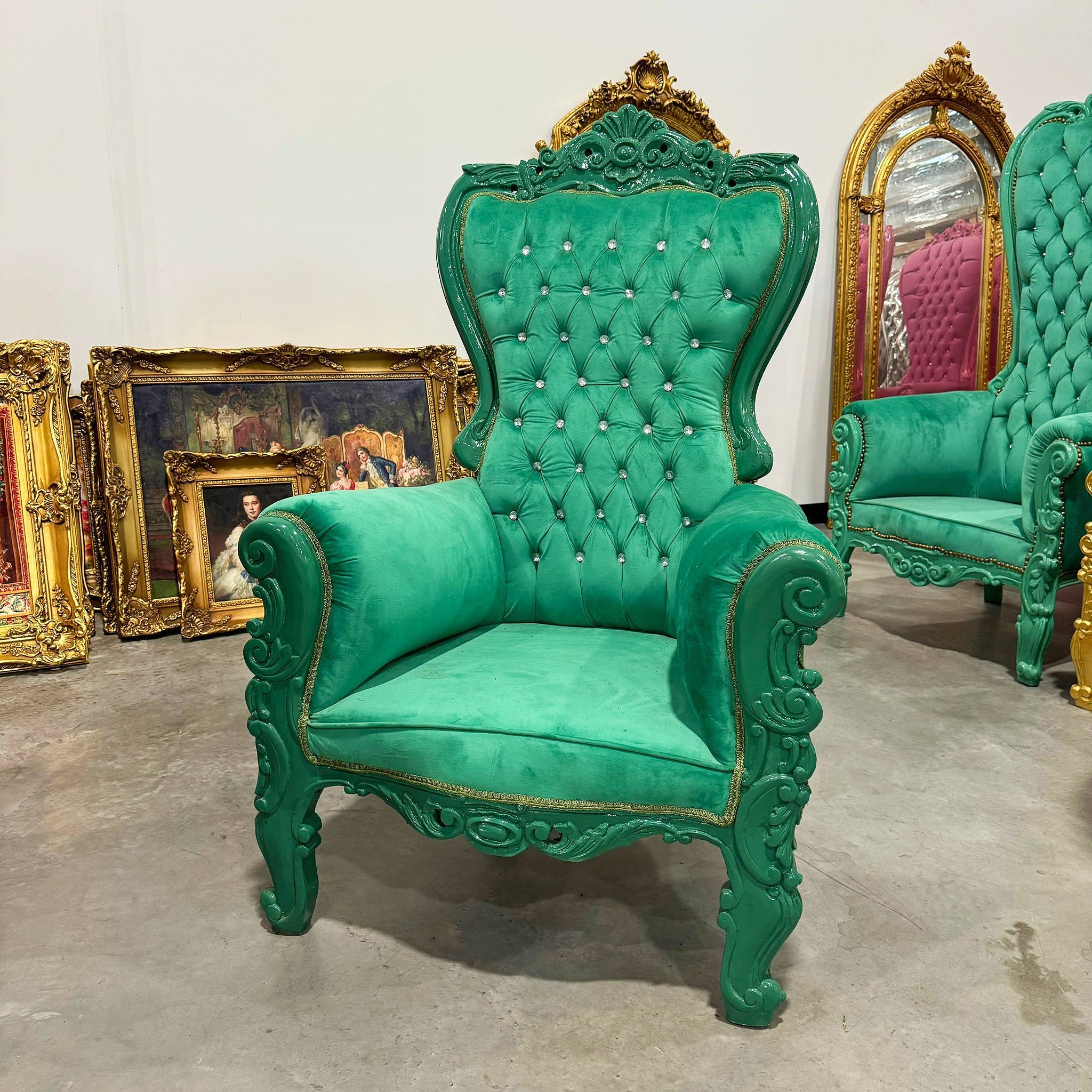 French Style Green Velvet Throne Chair Midsize Tufted Chair