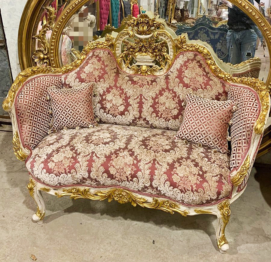 French Style Red Wine Small Settee Gold Leaf Details Bench Furniture Home