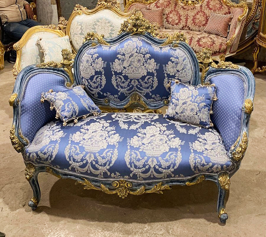 French Style Gold Leaf Sofa – Dark Blue Damask, Perfect for Weddings