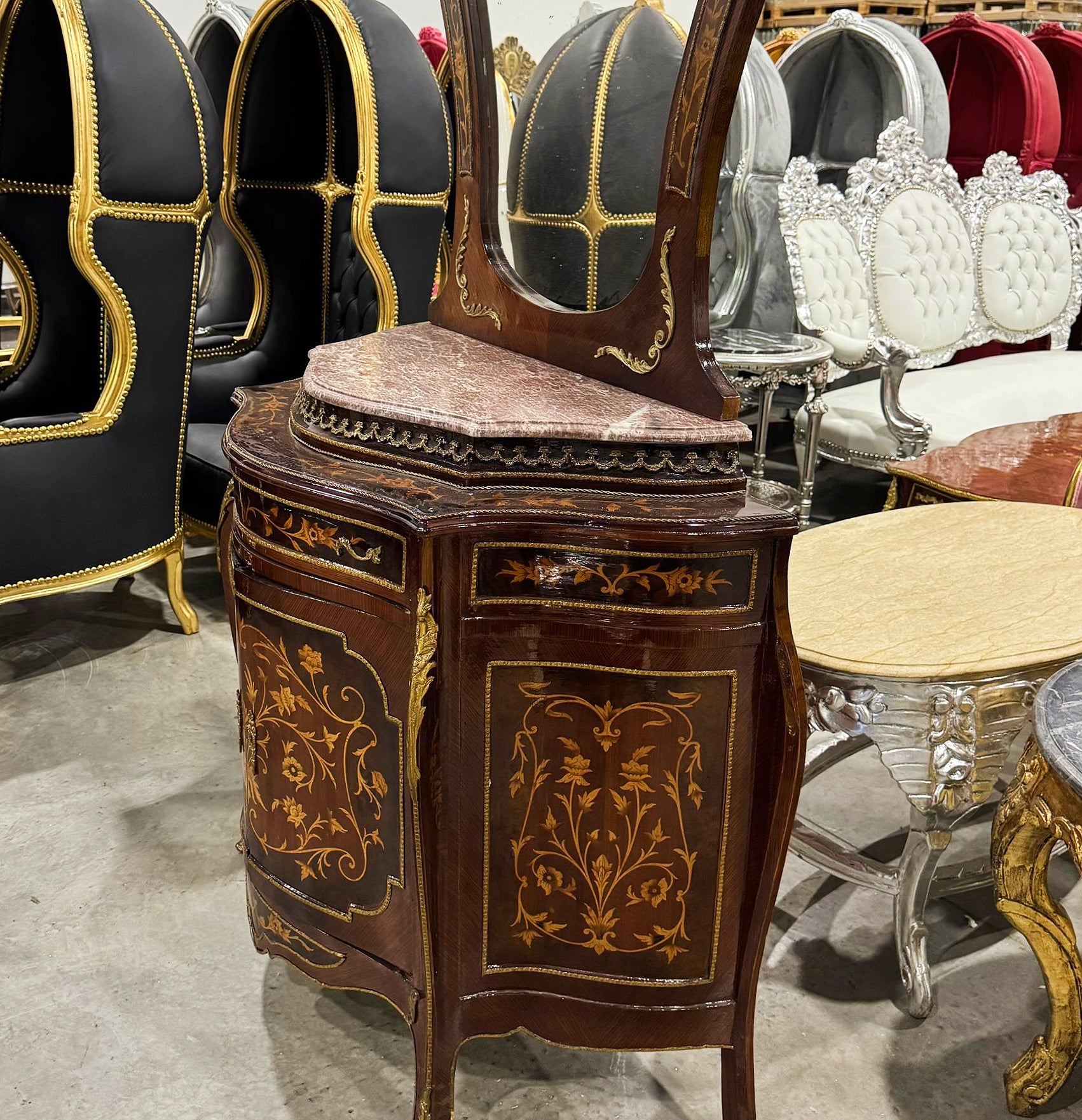 French Style Brown Cabinet Mirror Console Vitrine Gold Gabinet