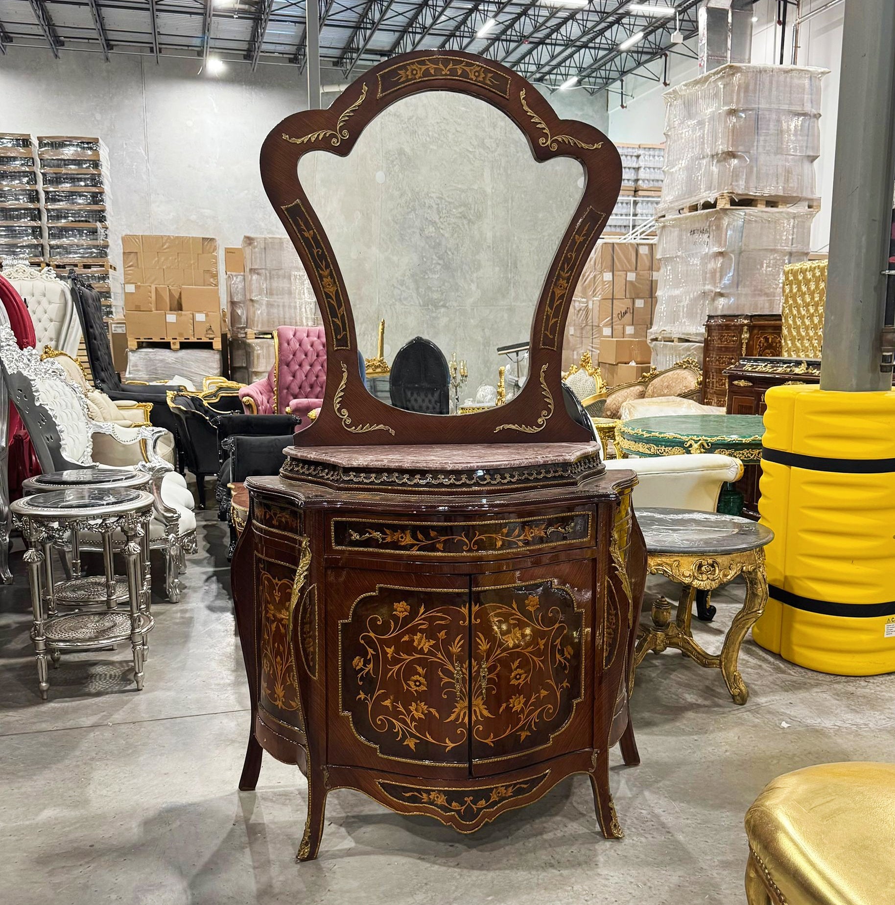 French Style Brown Cabinet Mirror Console Vitrine Gold Gabinet