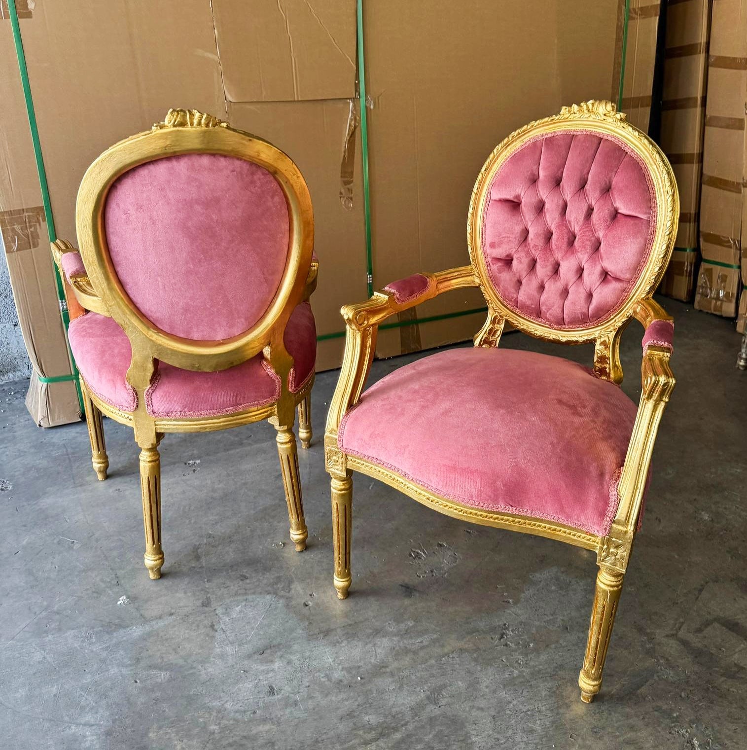 Pink Velvet Chair French Style Tufted with Gold Details Rococo Baroque