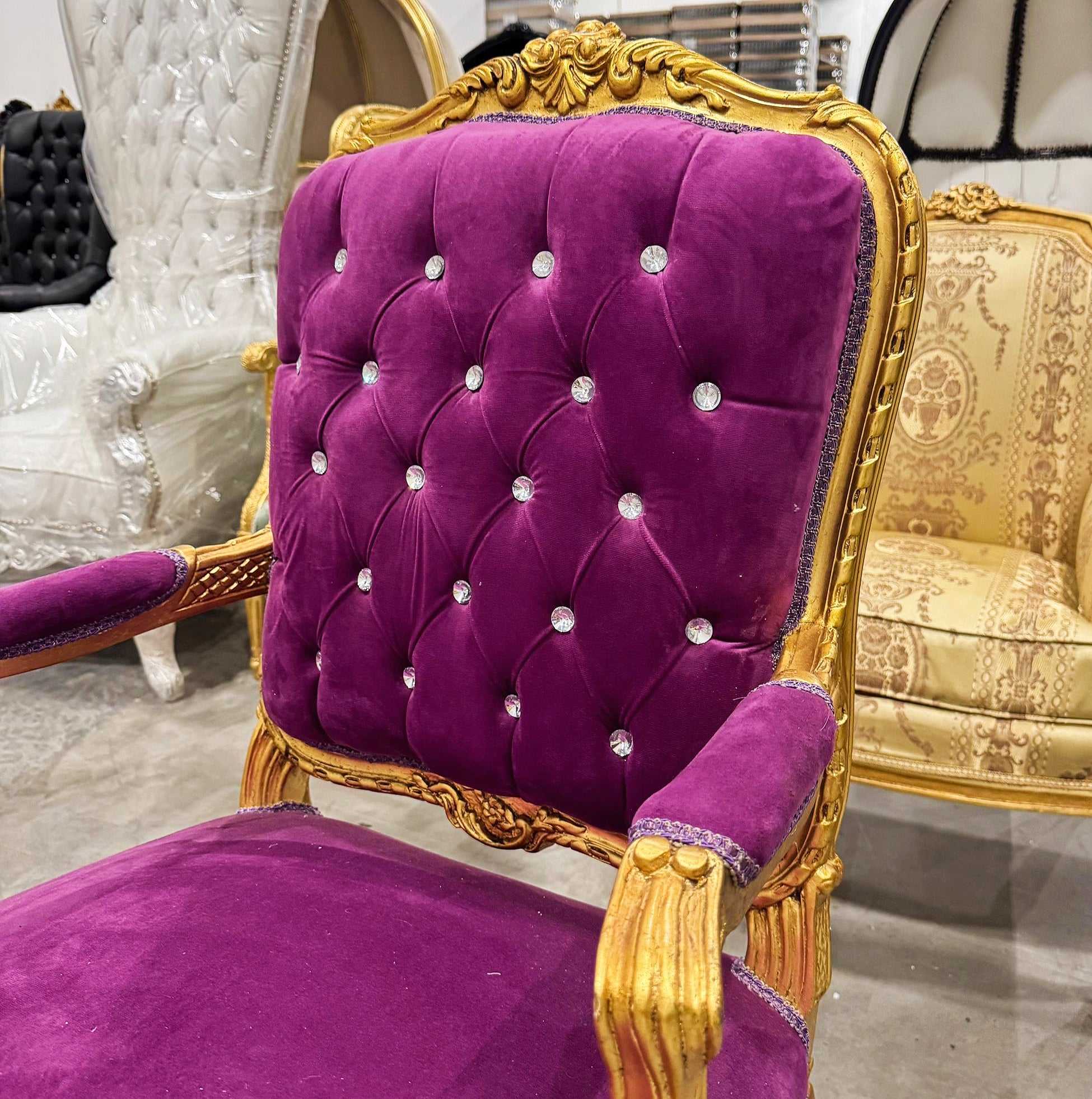 French Style Tufted Purple Velvet Chair with Gold Details Rococo Baroque